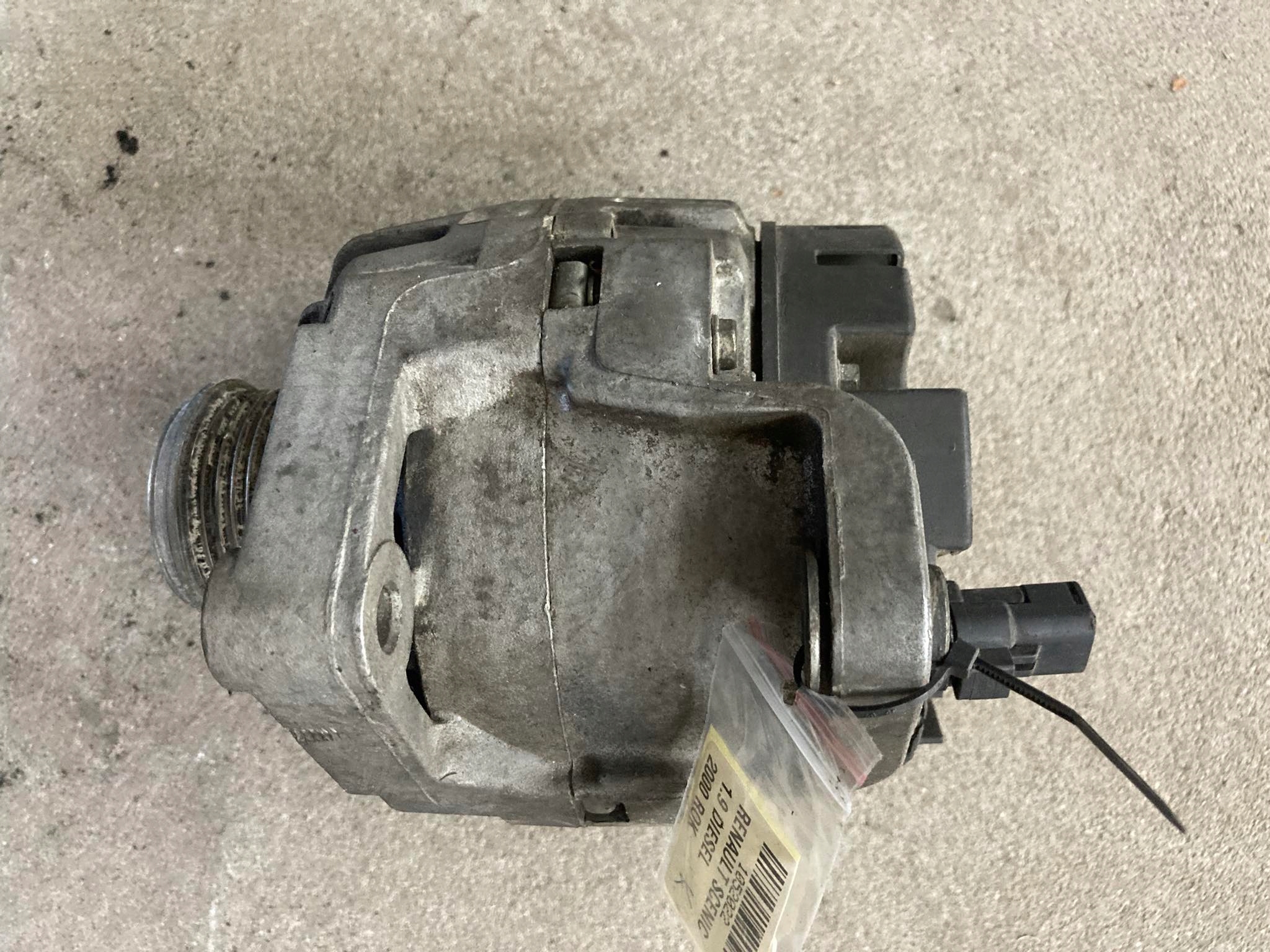 ALTERNATOR RENAULT SCENIC 1.9 DCI Typ samochodu Samochody osobowe