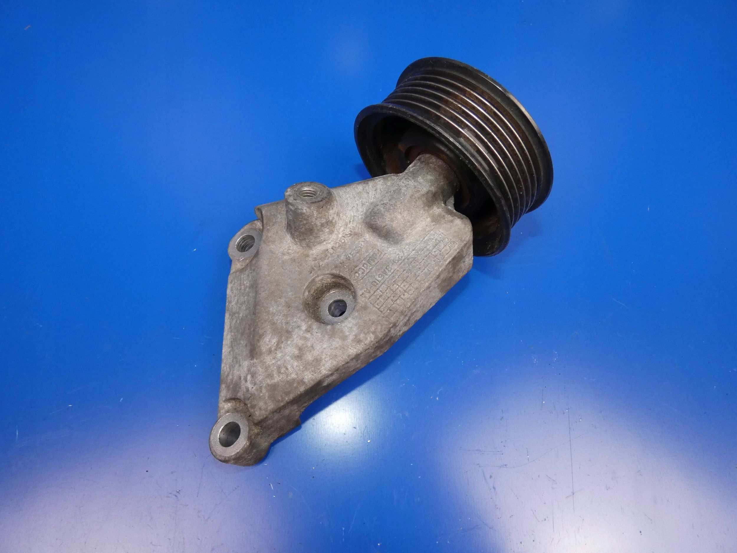 JAGUAR XJ X351 XF X250 3.0 D 306DT supporto TENDITORE cinghie