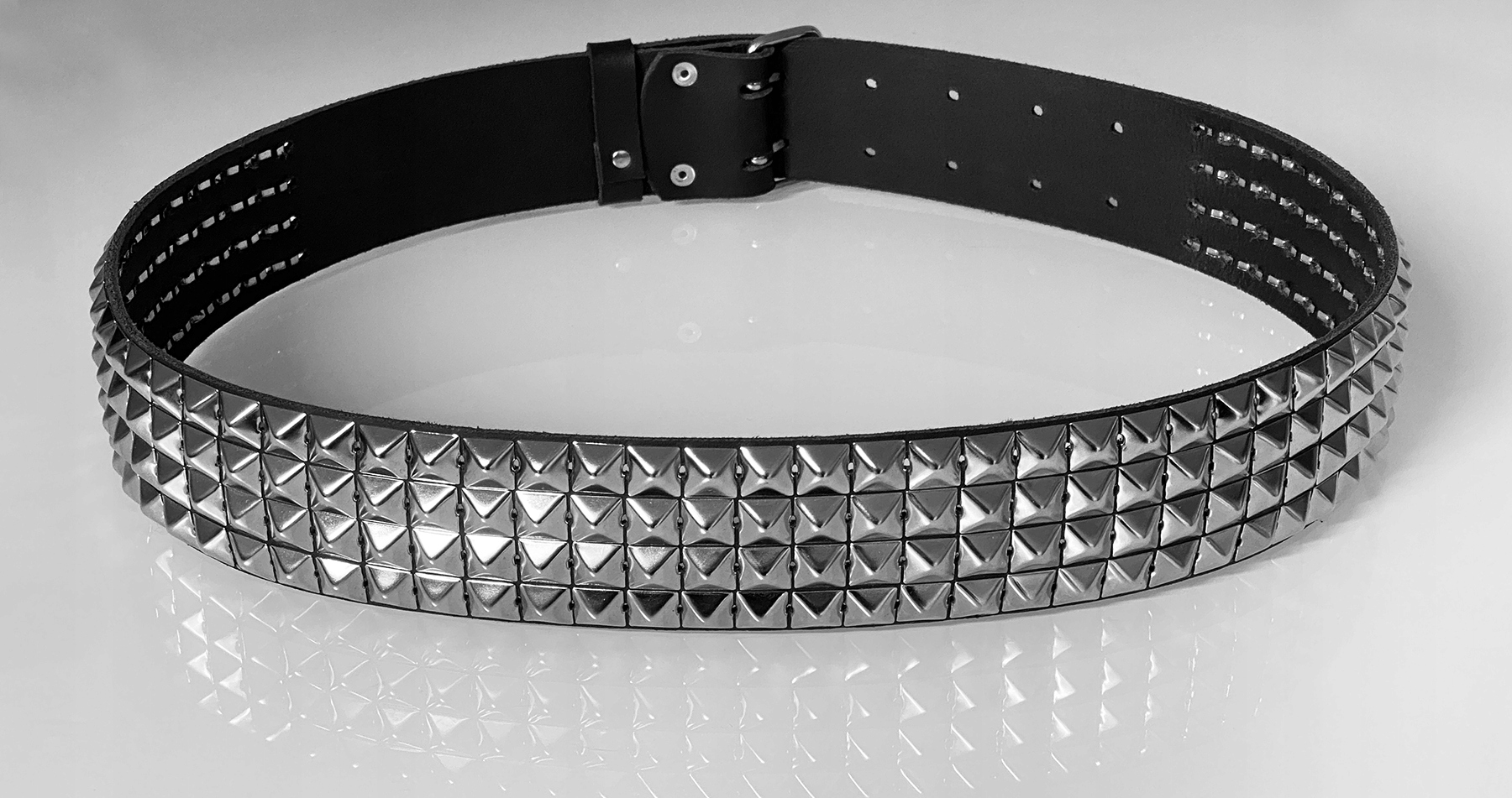 PASEK SKÓRZANY ĆWIEKI PIRAMIDKI Klamra Wojskowa