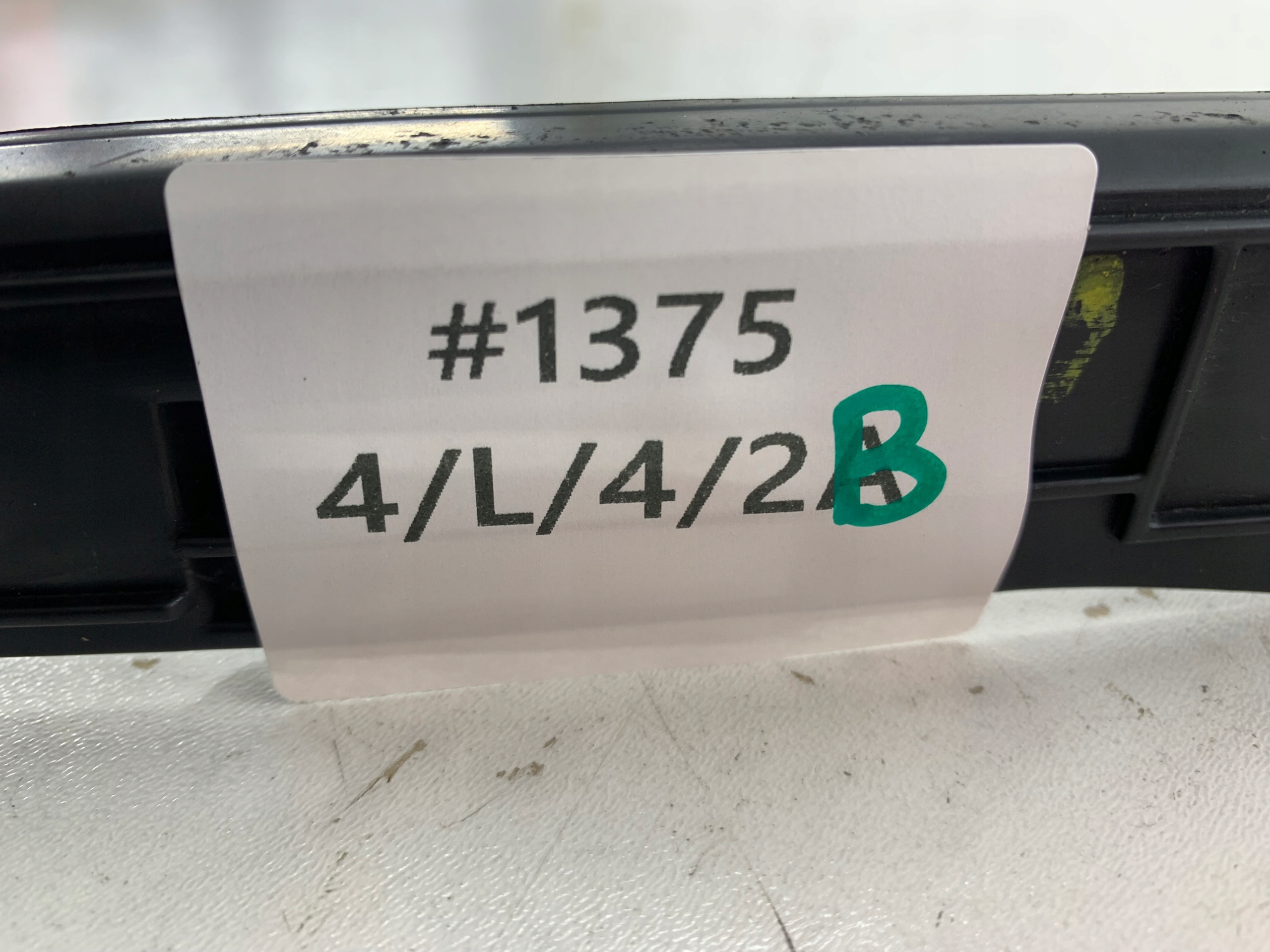 VW SHARAN bumper bracket right rear part 6N0807394