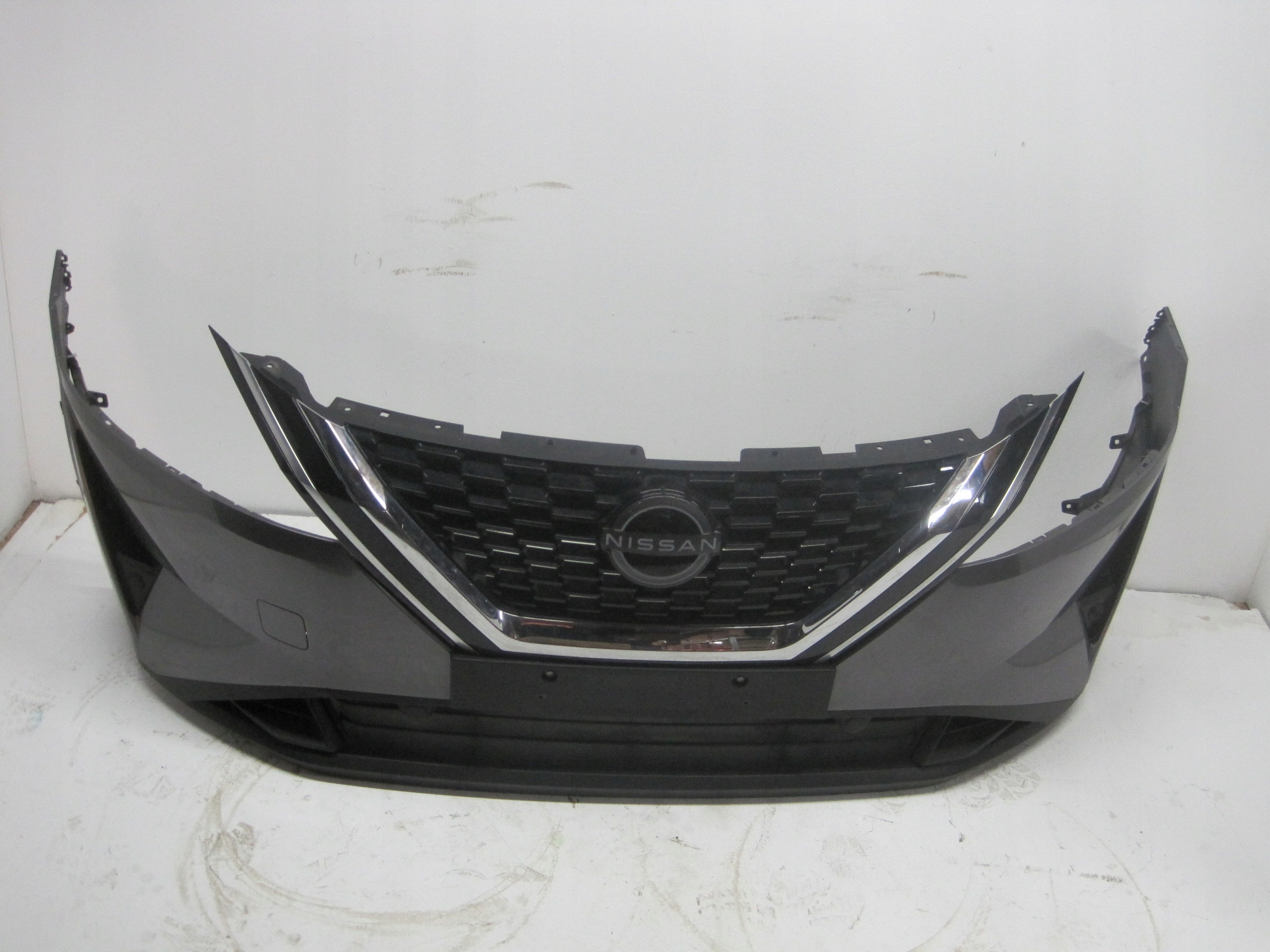 nárazník NISSAN QASHQAI 23R předek přední