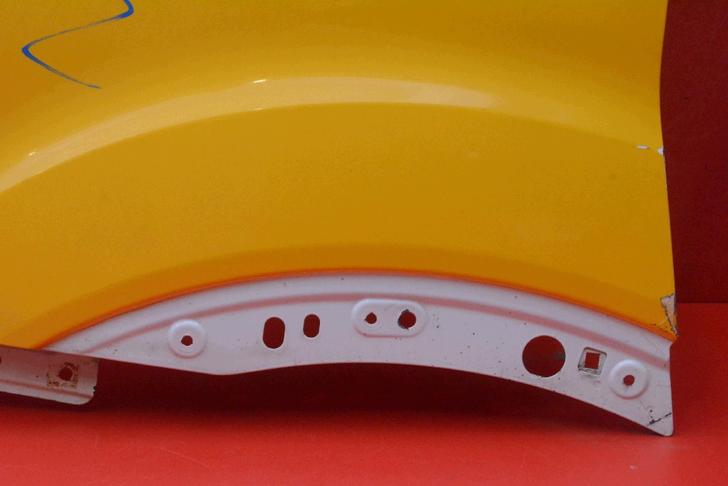 fender left front front white ZOLTA FOLIA FORD TRANSIT MK8 14-19