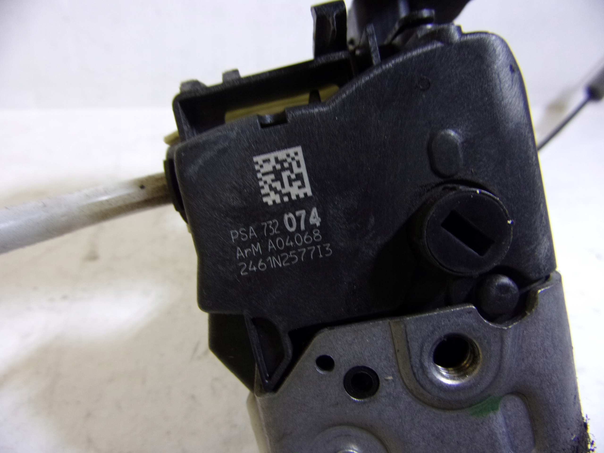 lock door CENTRALNY right front PEUGEOT 308