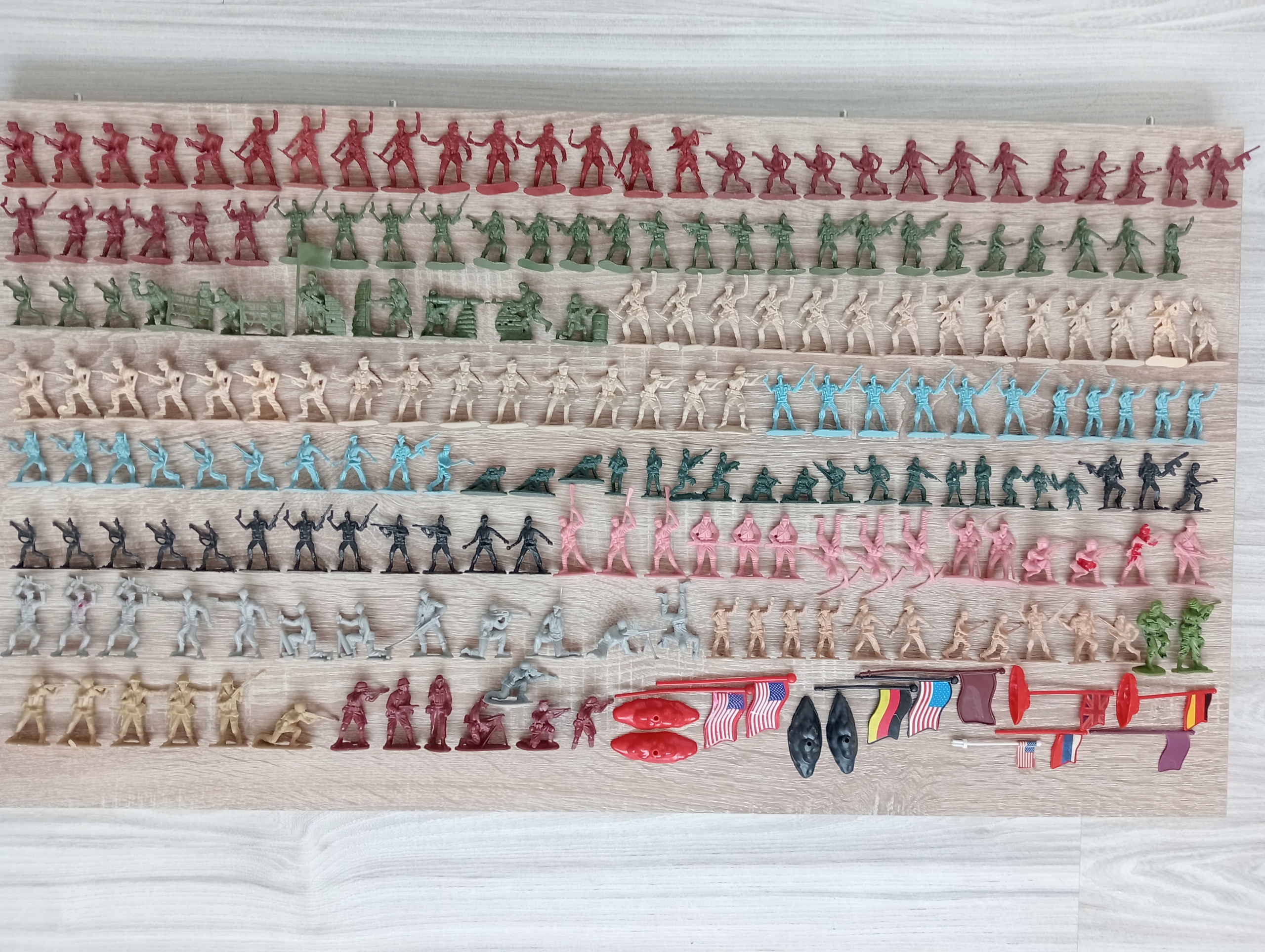 Zestaw Żołnierzyków Dużych 200 sztuk