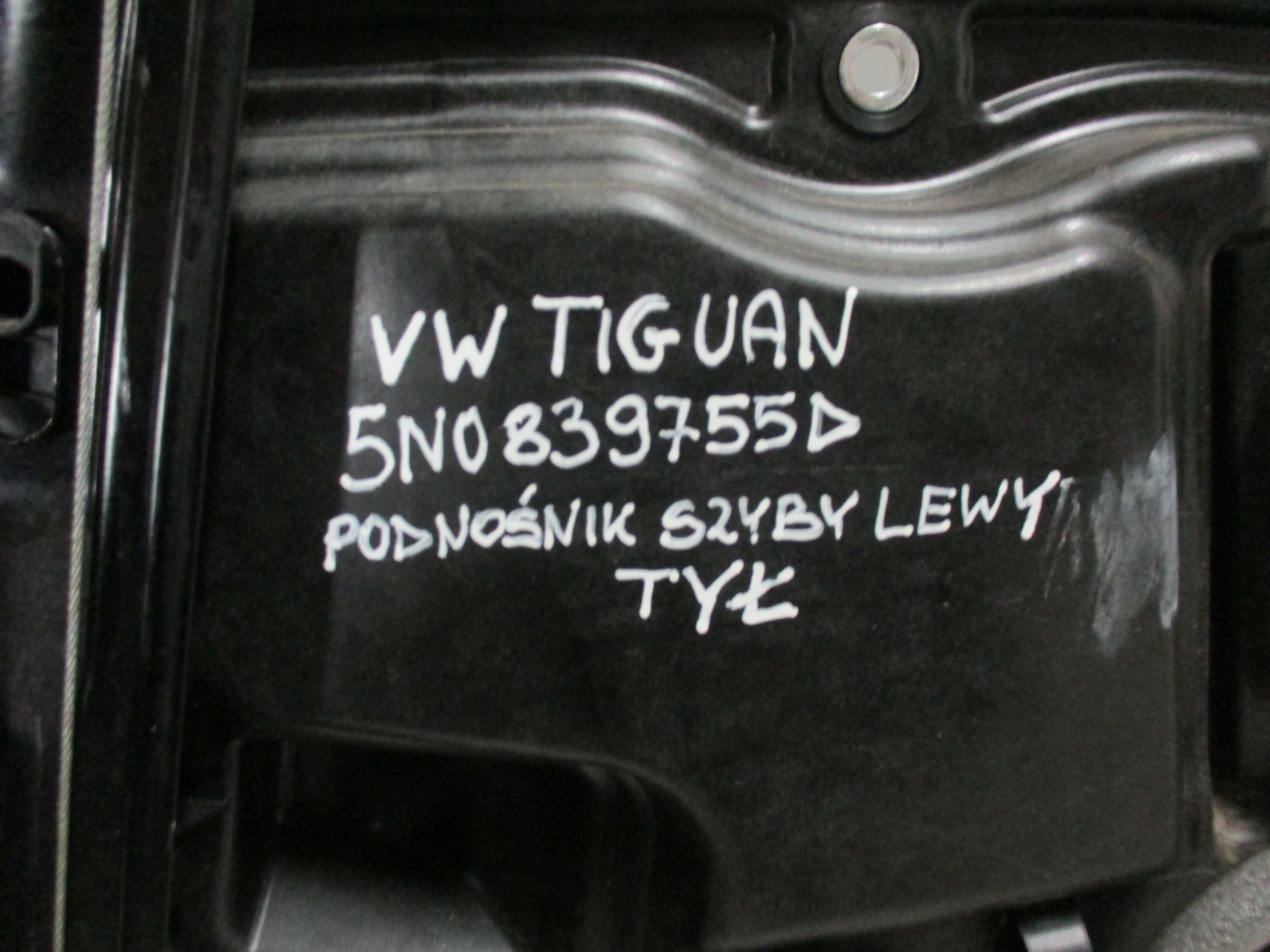 lehúzó szyb bal far tylni VW Tiguan 5N0839755D