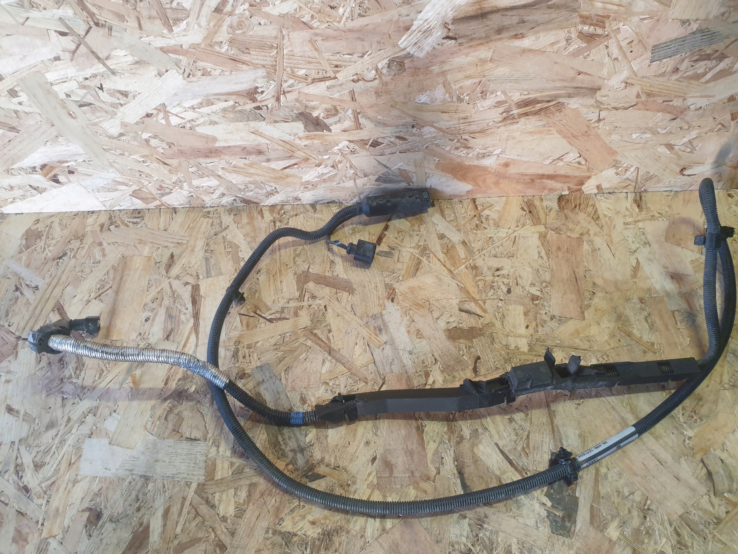 Кабель ADBLUE TDI AUDI A6 C7 4G0131984AE