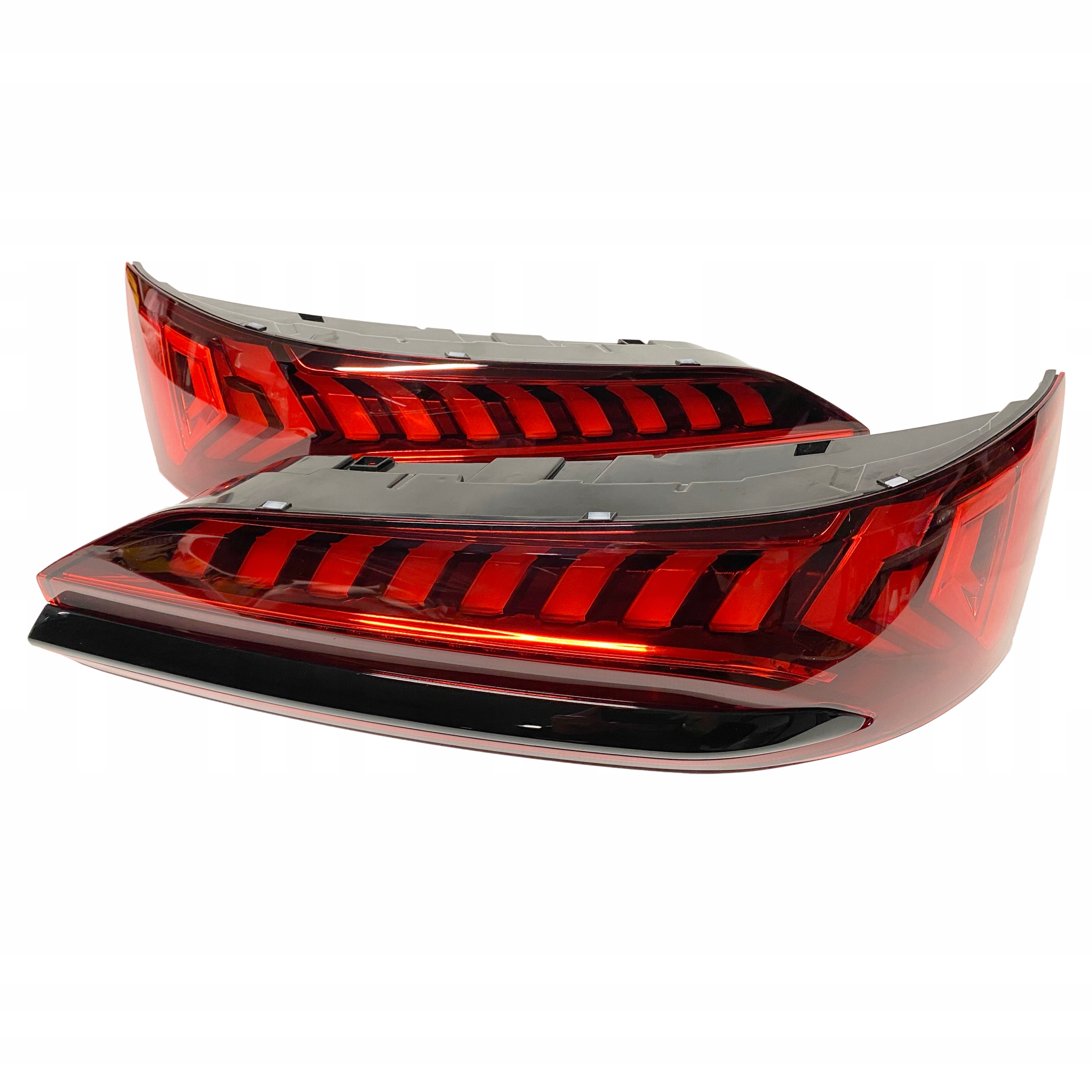 OE Новые Фары Заднее LED AUDI Q7m LCI USA