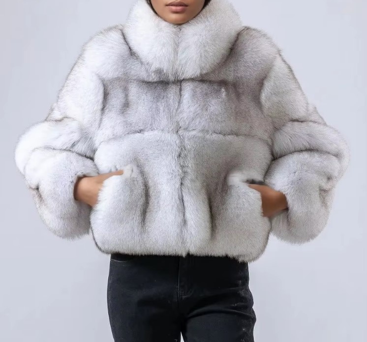 FUTRO NATURALNE PIEKNY LIS ZJAWISKOWE NOWY MODEL CUDO