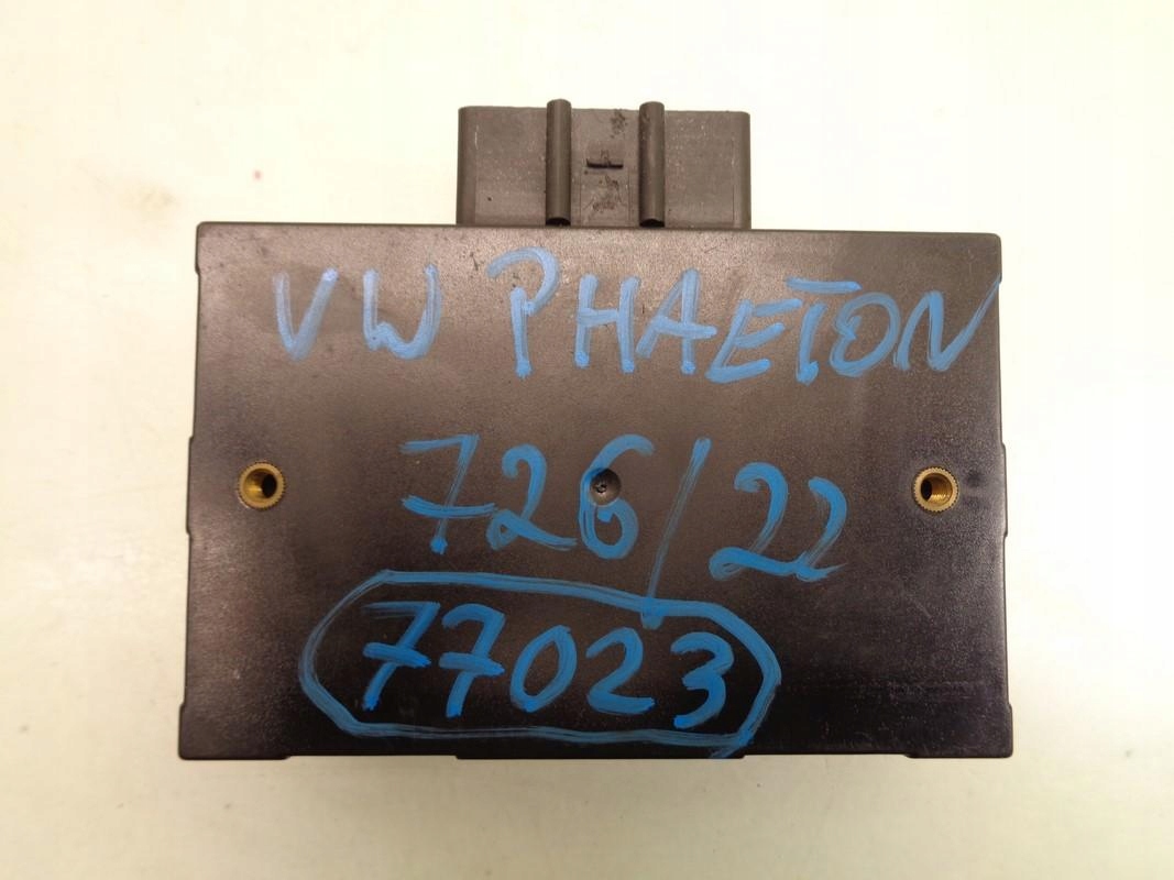MODUŁ KLAPY BAGAŻNIKA VW PHAETON 3.0 TDI Numer katalogowy części 3D0909610C
