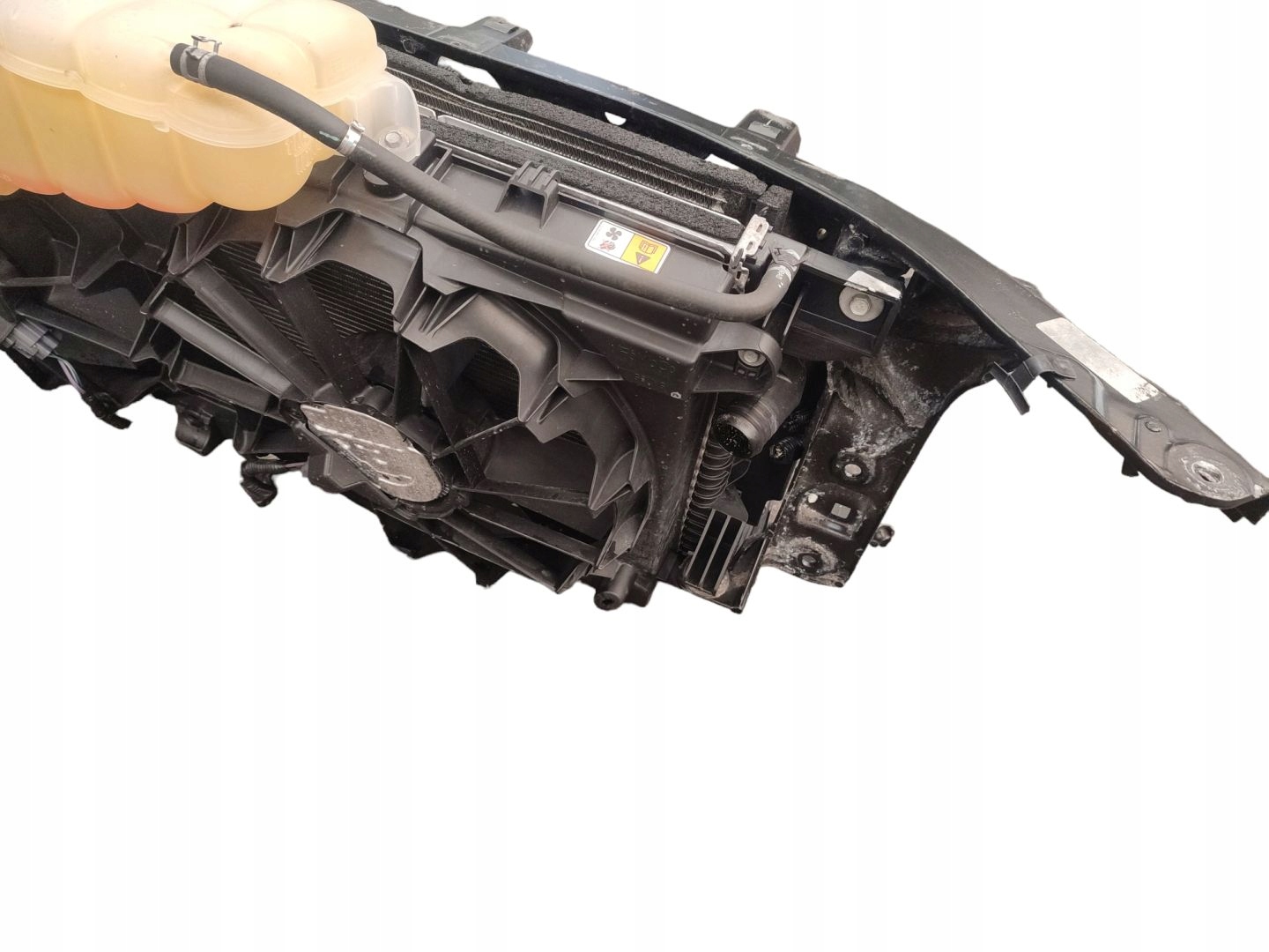 PAS PRZEDNI CHŁODNICE WENTYLATOR FORD F-150 2017-2020 2.7 V6 EcoBoost 329KM Jakość części (zgodnie z GVO) O - oryginał z logo producenta pojazdu (OE)