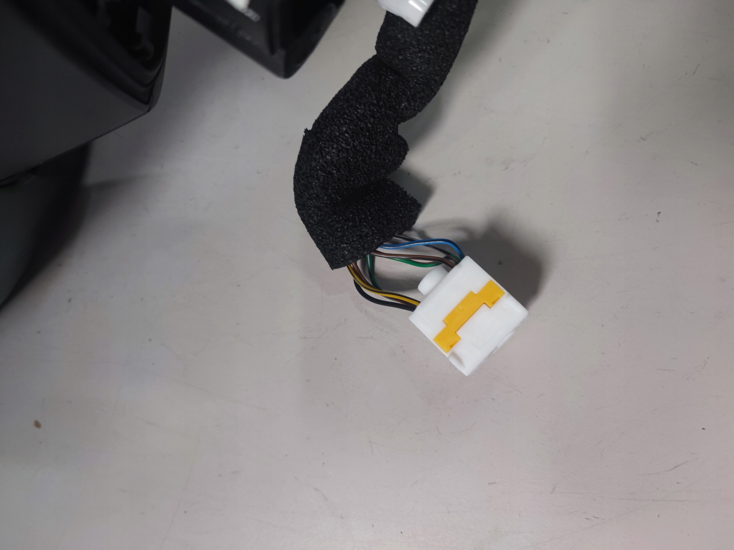 зеркало левое kia SPORTAGE 5 V 8 пин европа