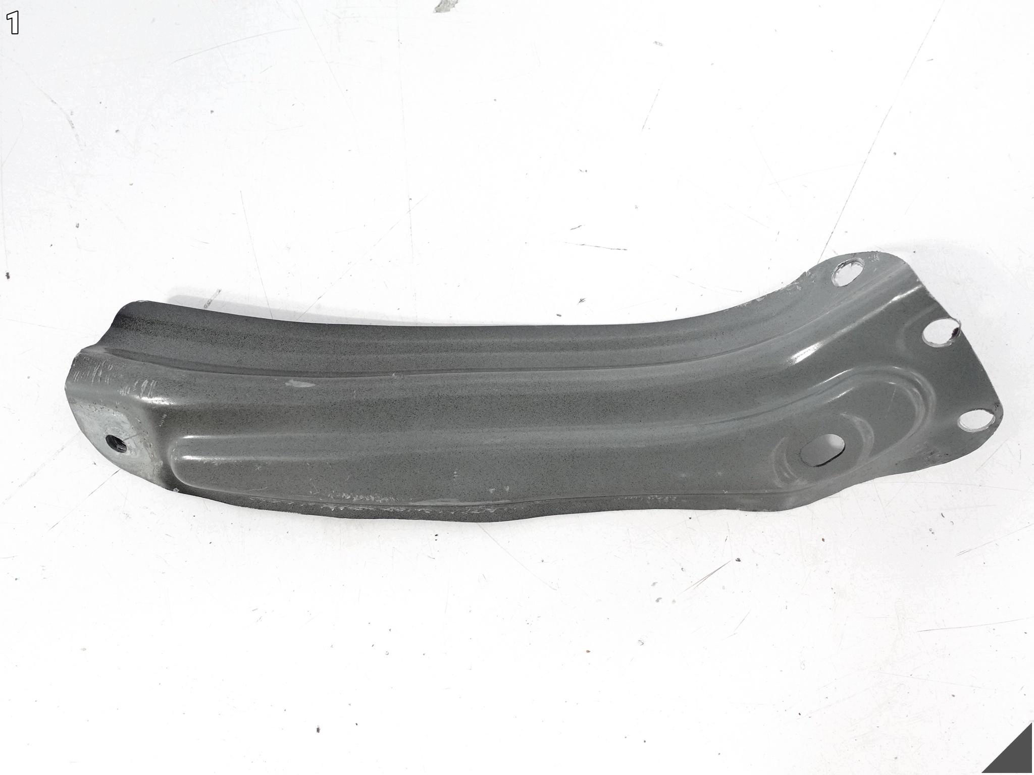 RENAULT KWID 17-25 Traverse Console Support plaque Aile Droite Avant