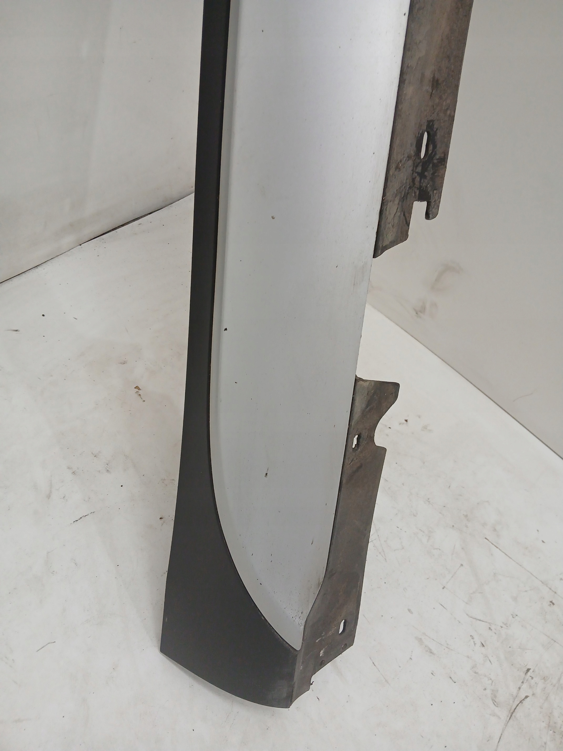 moulding threshold right BMW E84 X1