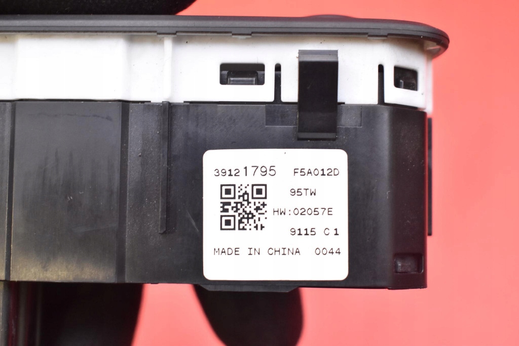 switch light switch 39121795 OPEL INSIGNIA B 17-20