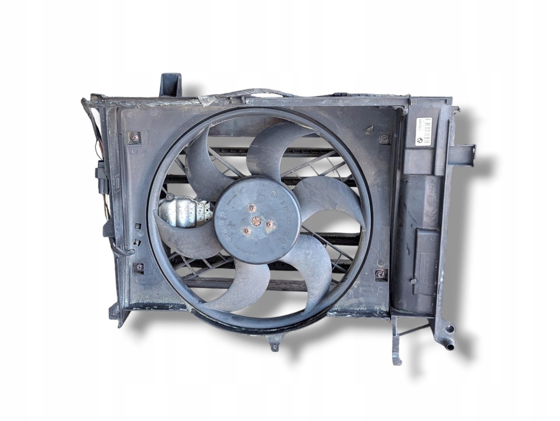 radiator fan BMW 3 E46 facelift 2004 2354043