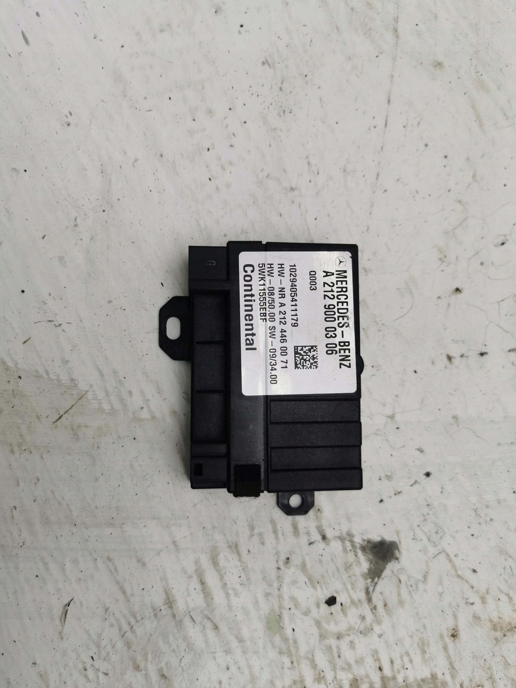Module POMPY Carburant MERCEDES C-KLASA W204 2.2 CDI