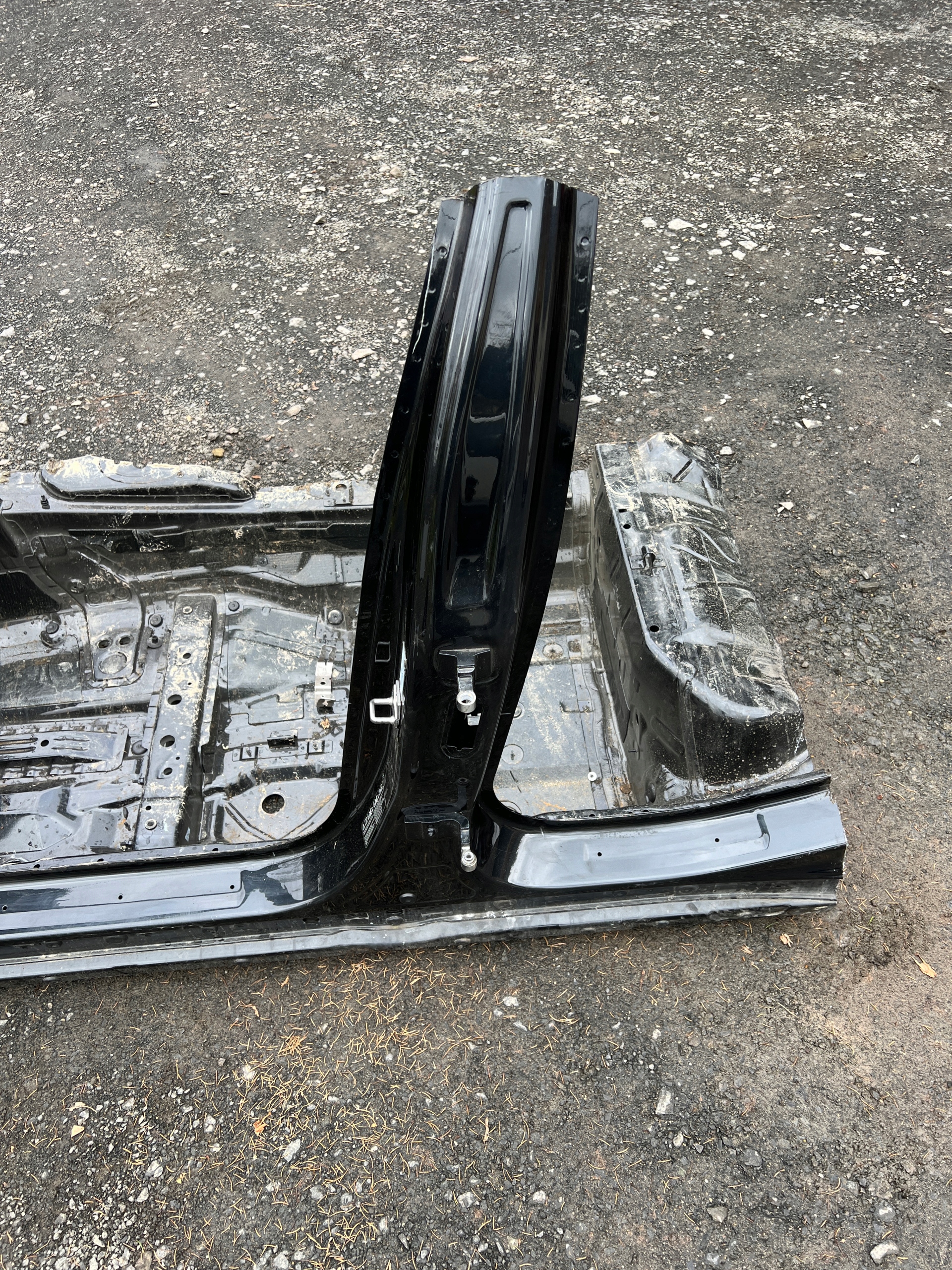 BMW F10 threshold left pillar A B quarter BOK 475 BLACK SAPPHIRE