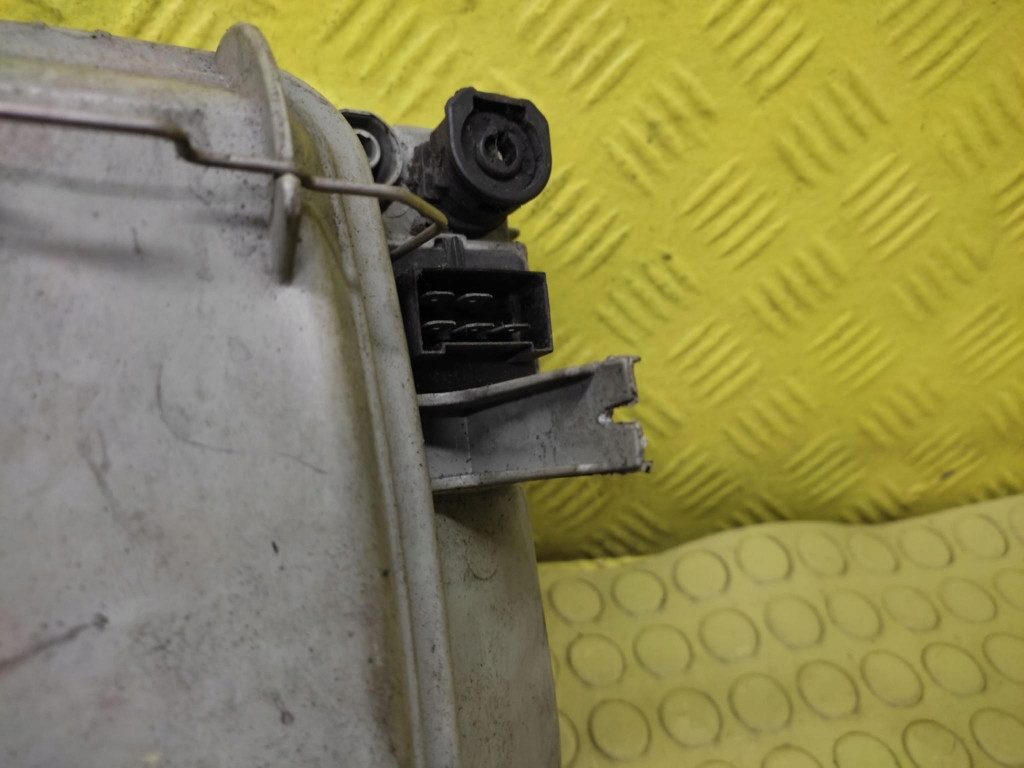 MERCEDES VITO REFLEKTOR light right front