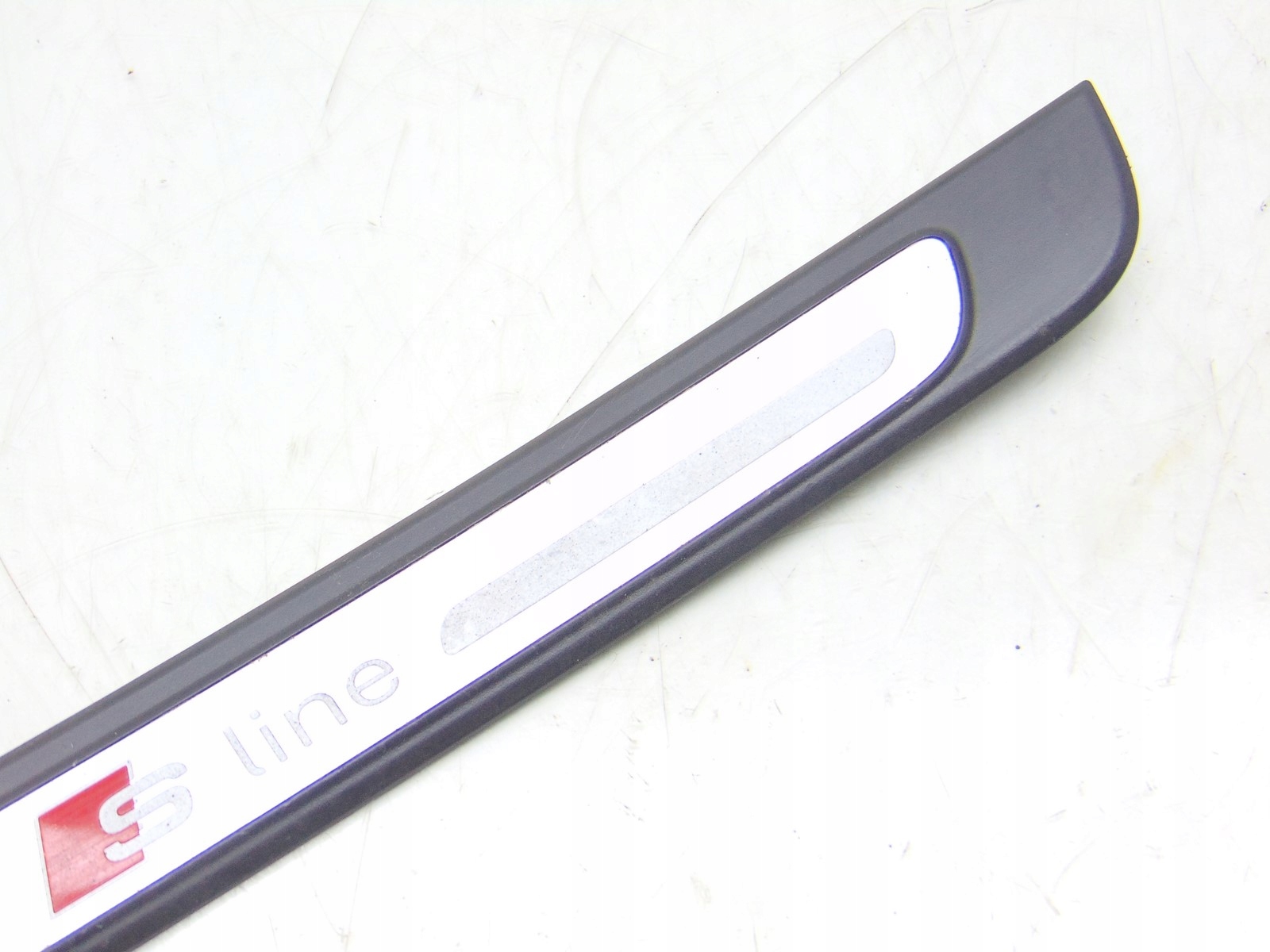 moulding cap threshold right right front AUDI A1 8X 5D S-LINE 8X4853373B