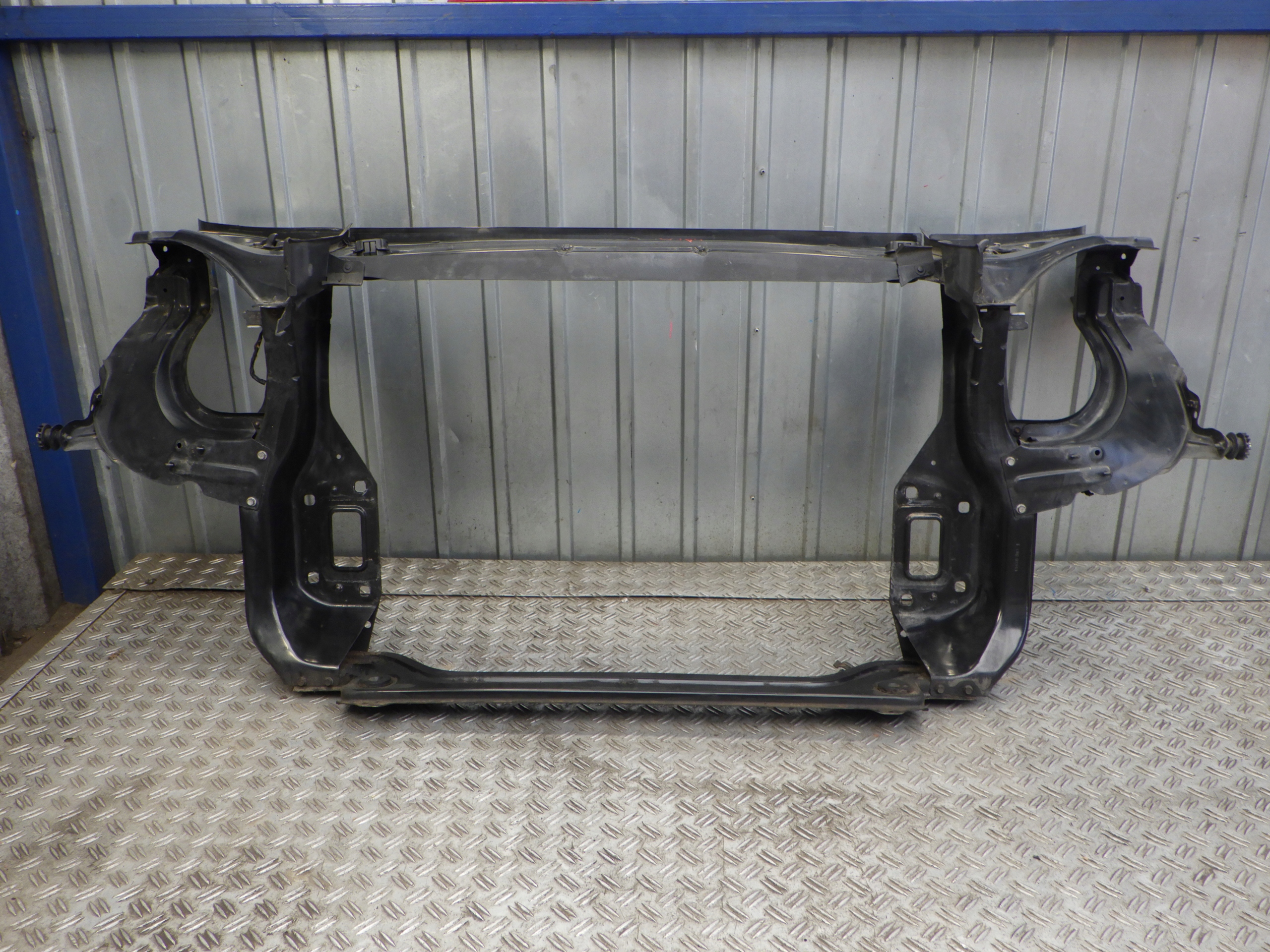 MERCEDES W164 W251 PAS PRZEDNI WZMOCNIENIE