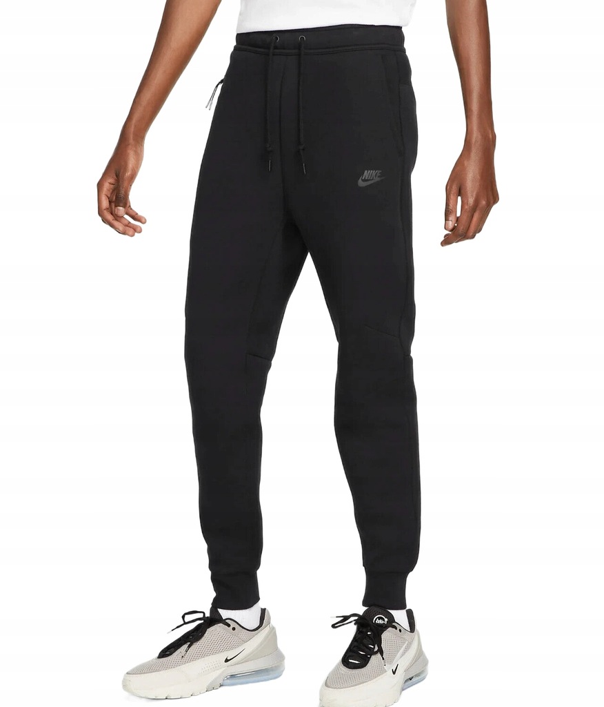 Nike pánské tepláky Tech Essentials DD5293-010 vel. S