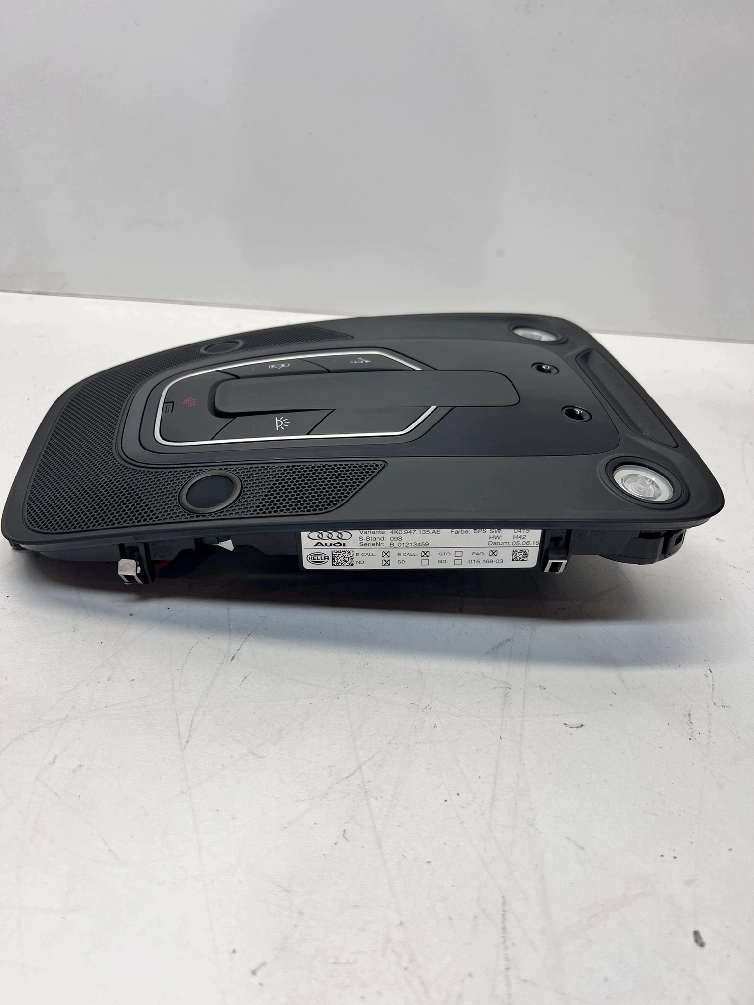 light OSWIETLENIE cabs AUDI A4 B9 A5 8W A6 C8 4K0947135AE 6PS