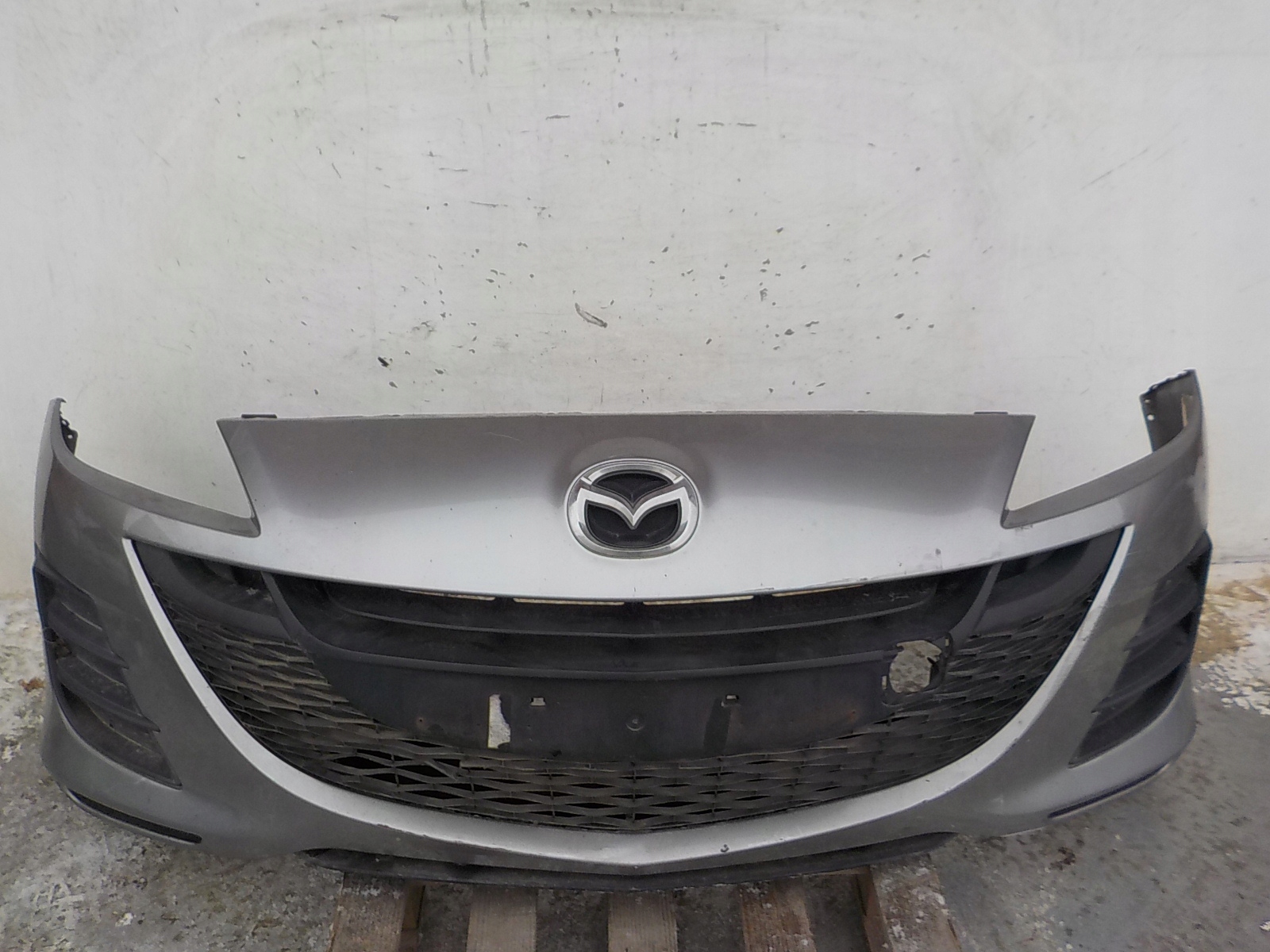 323 MAZDA 3 II bl 08-11 bumper front front