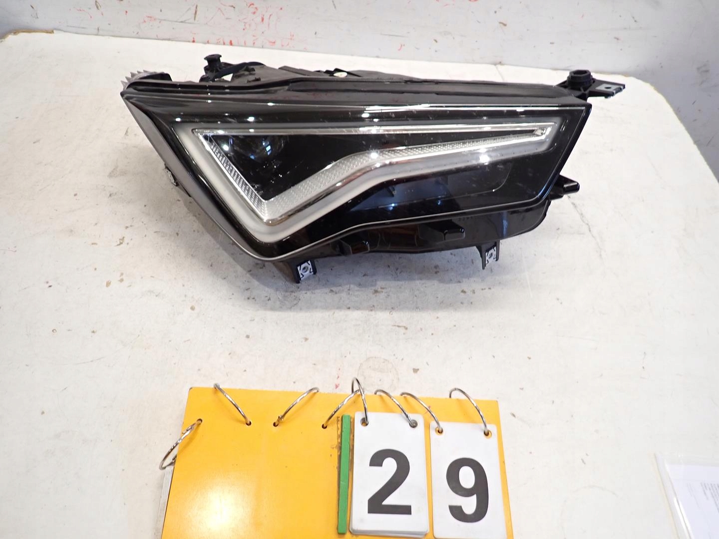 light front front right SEAT ATECA LIFT 2020- FULL LED 576941032B