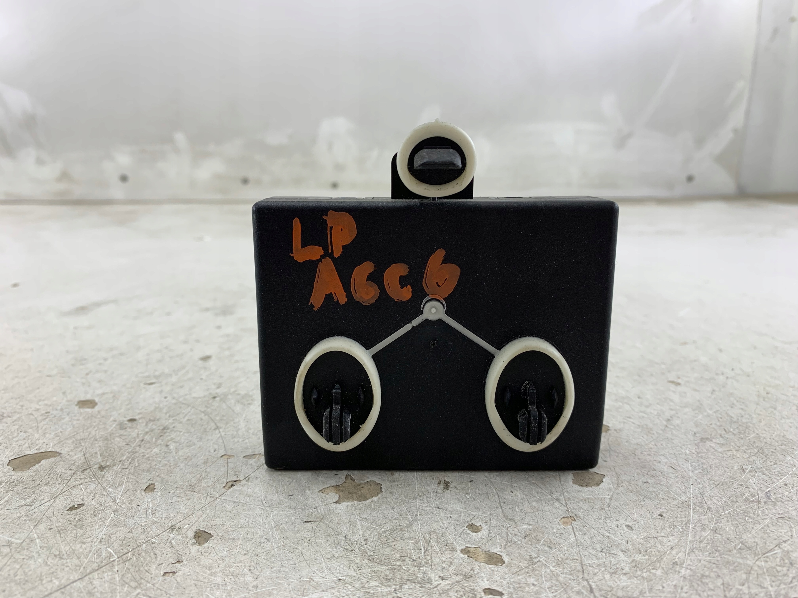 AUDI A6 C6 control unit module door left front 4F0959793F