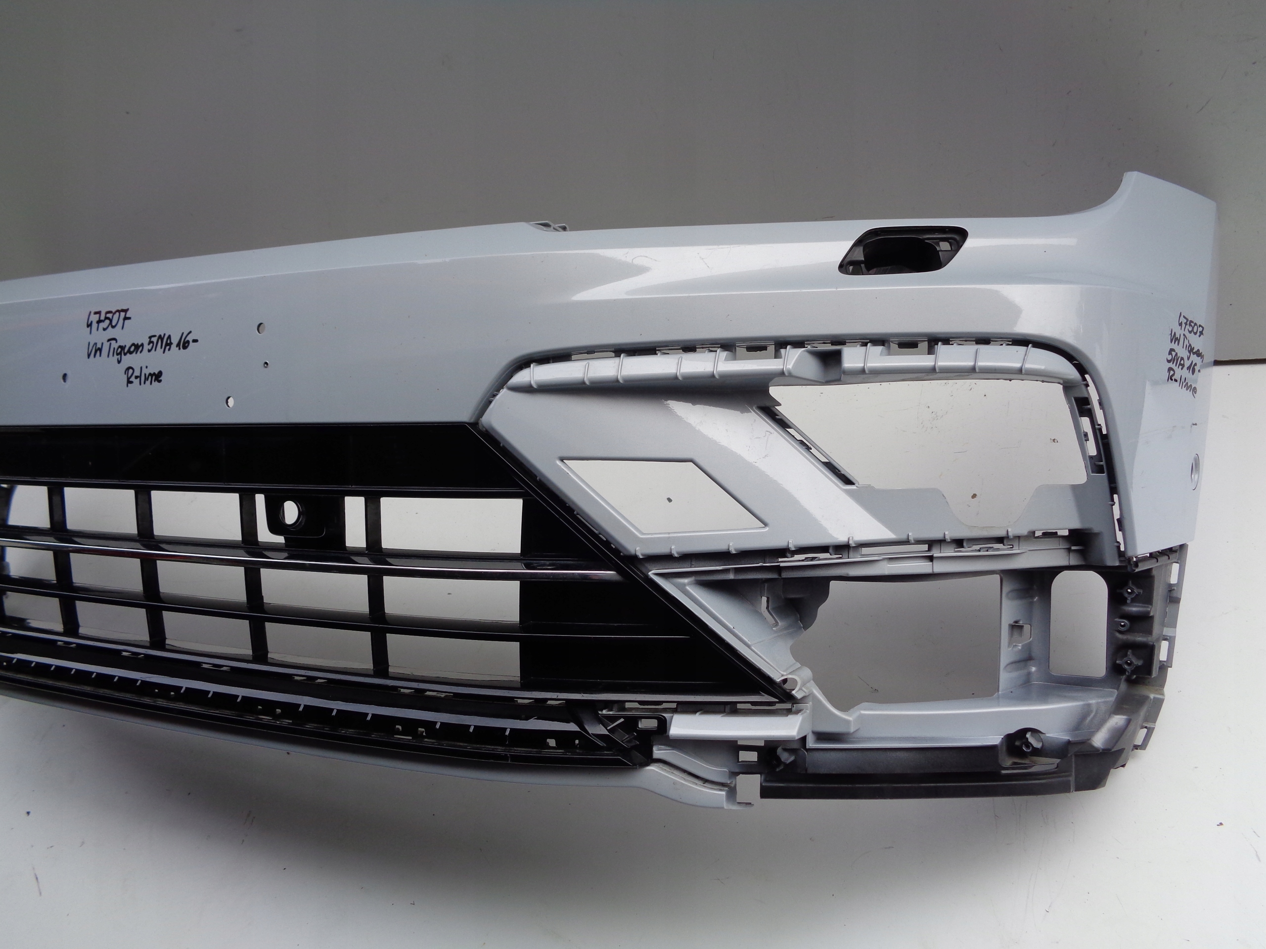 Frontstoßstange VW TIGUAN 5NA 16- R-LINE NR 47507