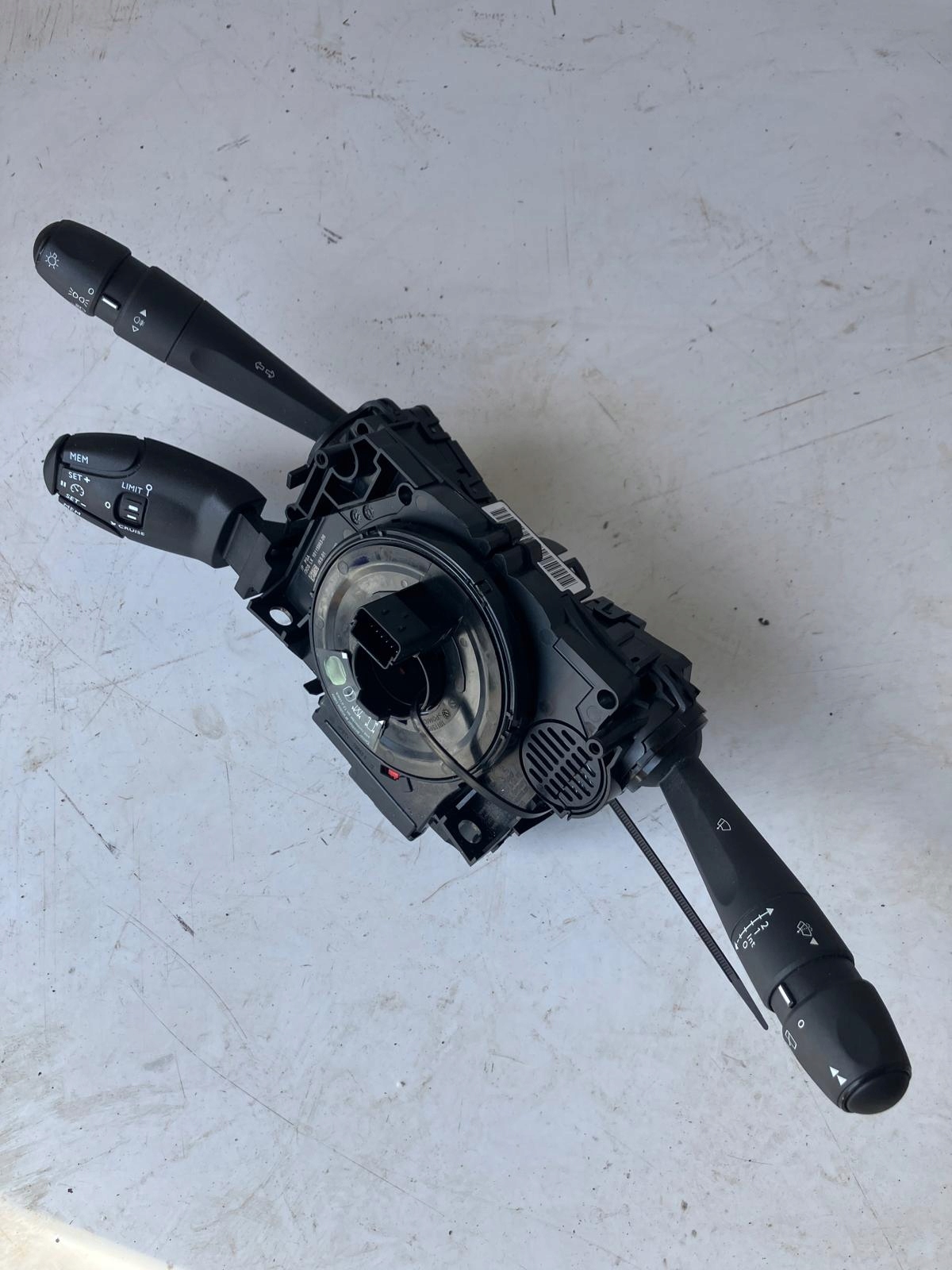 steering wheel levers and controls ring CITROEN C3 III 98312587ZD