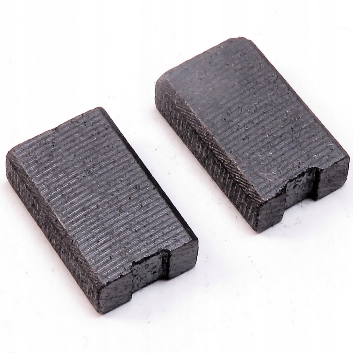 

Szczotki węglowe Wyrzynarka Graphite 58G077