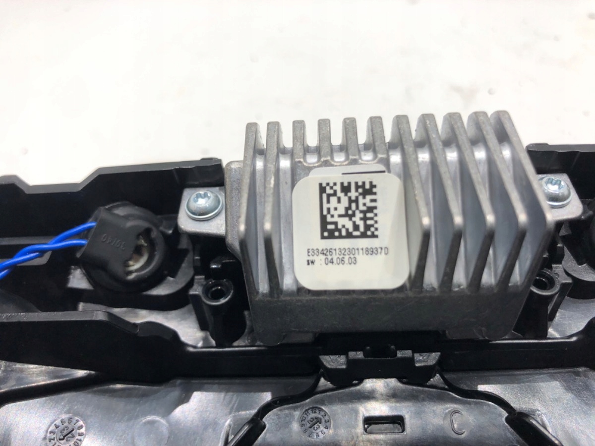 LAMPA SUFITOWA BMW X1 (U11) 2022-2025 SUV Numer katalogowy części LORK-1636-1000016469