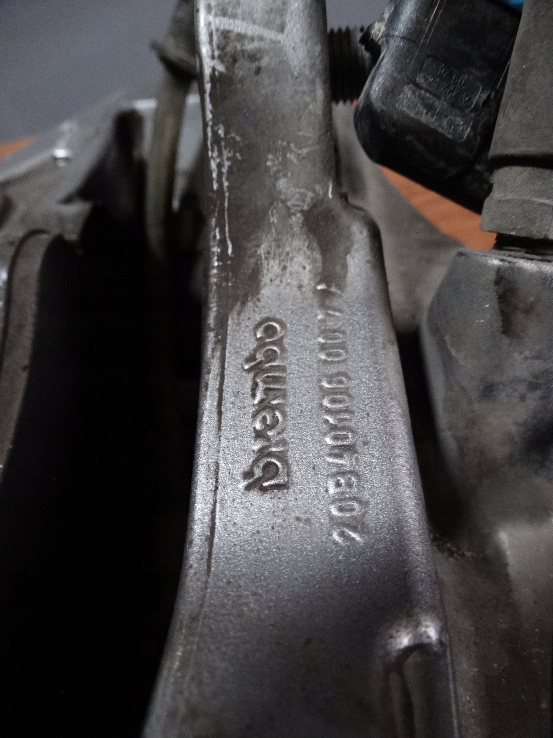 caliper brake right front front MERCEDES W217 W222 1