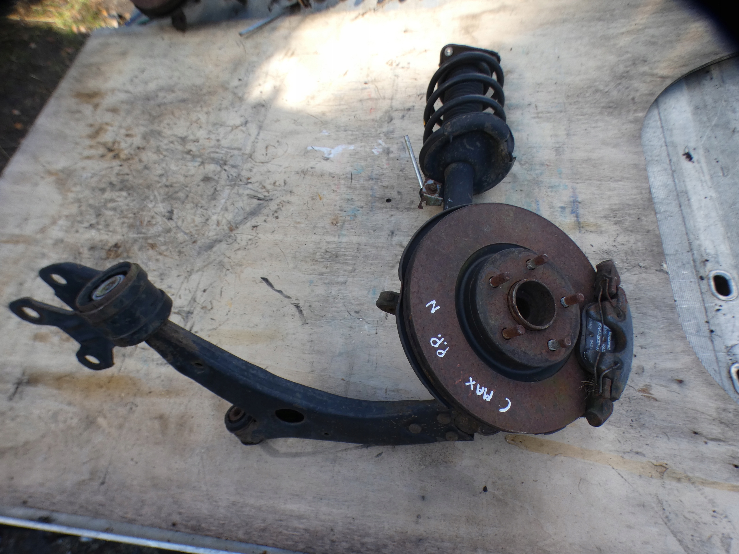 FORD FOCUS MK3 C-MAX MK2 shock absorber left right petrol