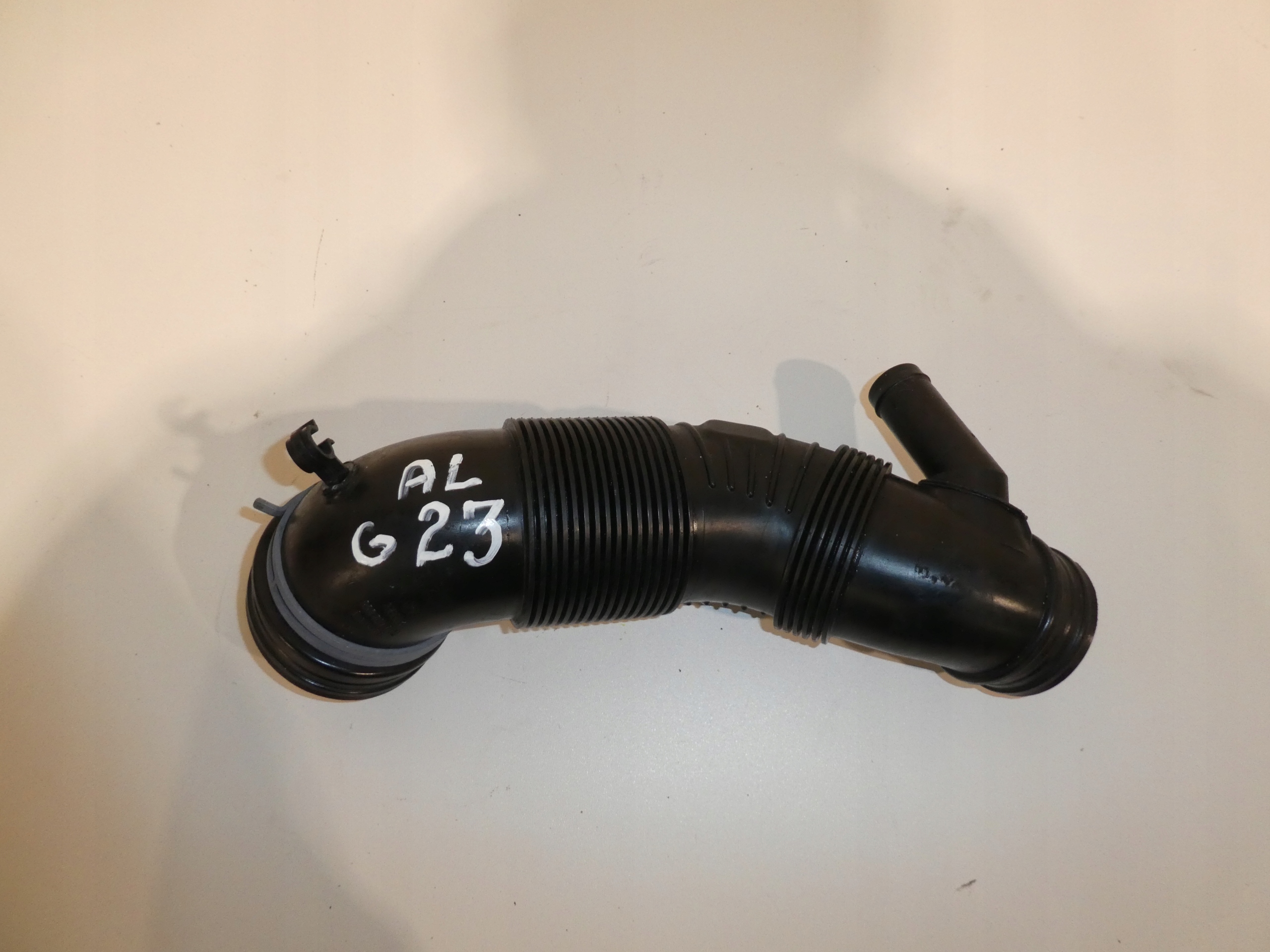 pipe hose wiring air 5N0129656 2.0 TDI VW