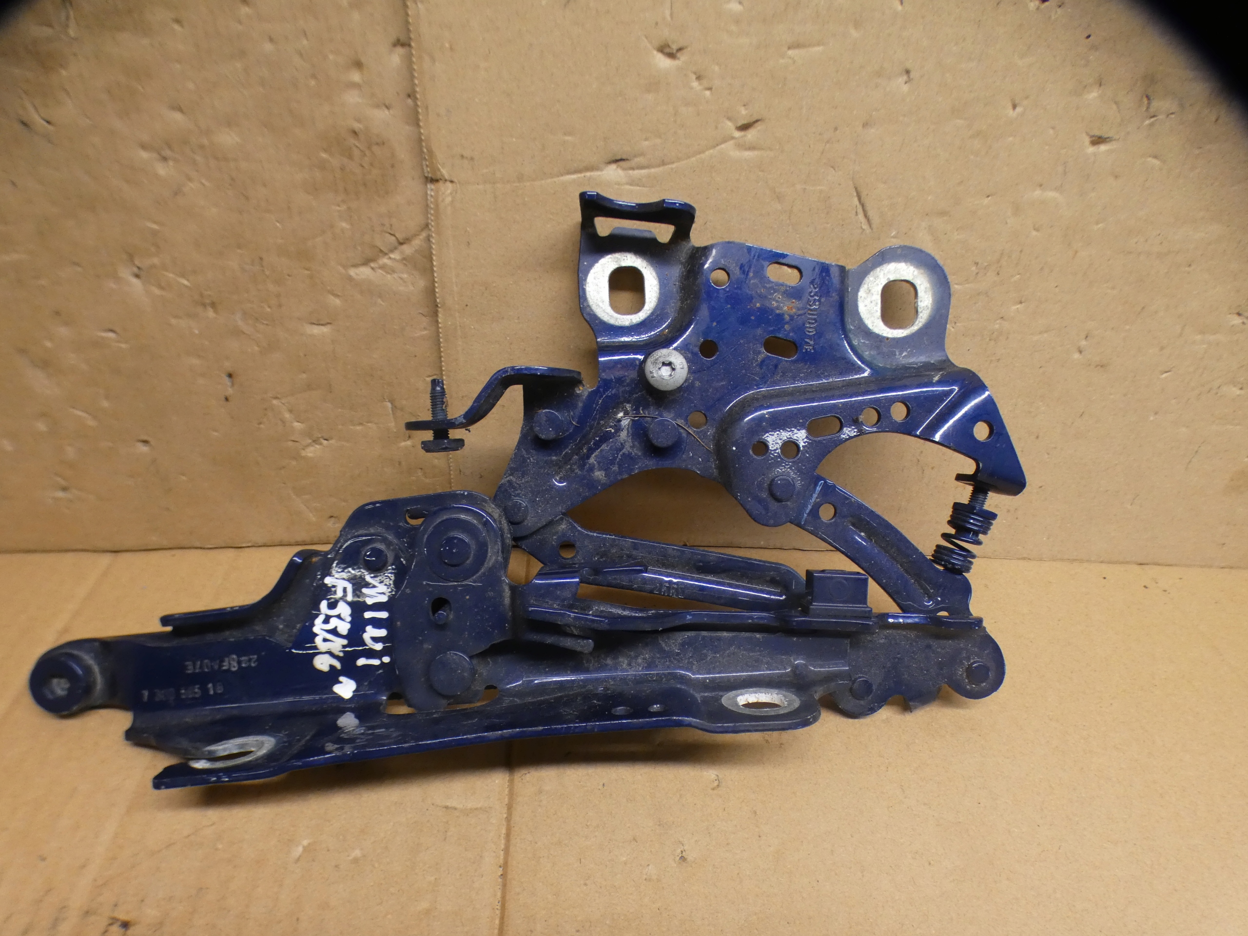 Mini One - Cooper F56 F55 2016 hinge bonnets right