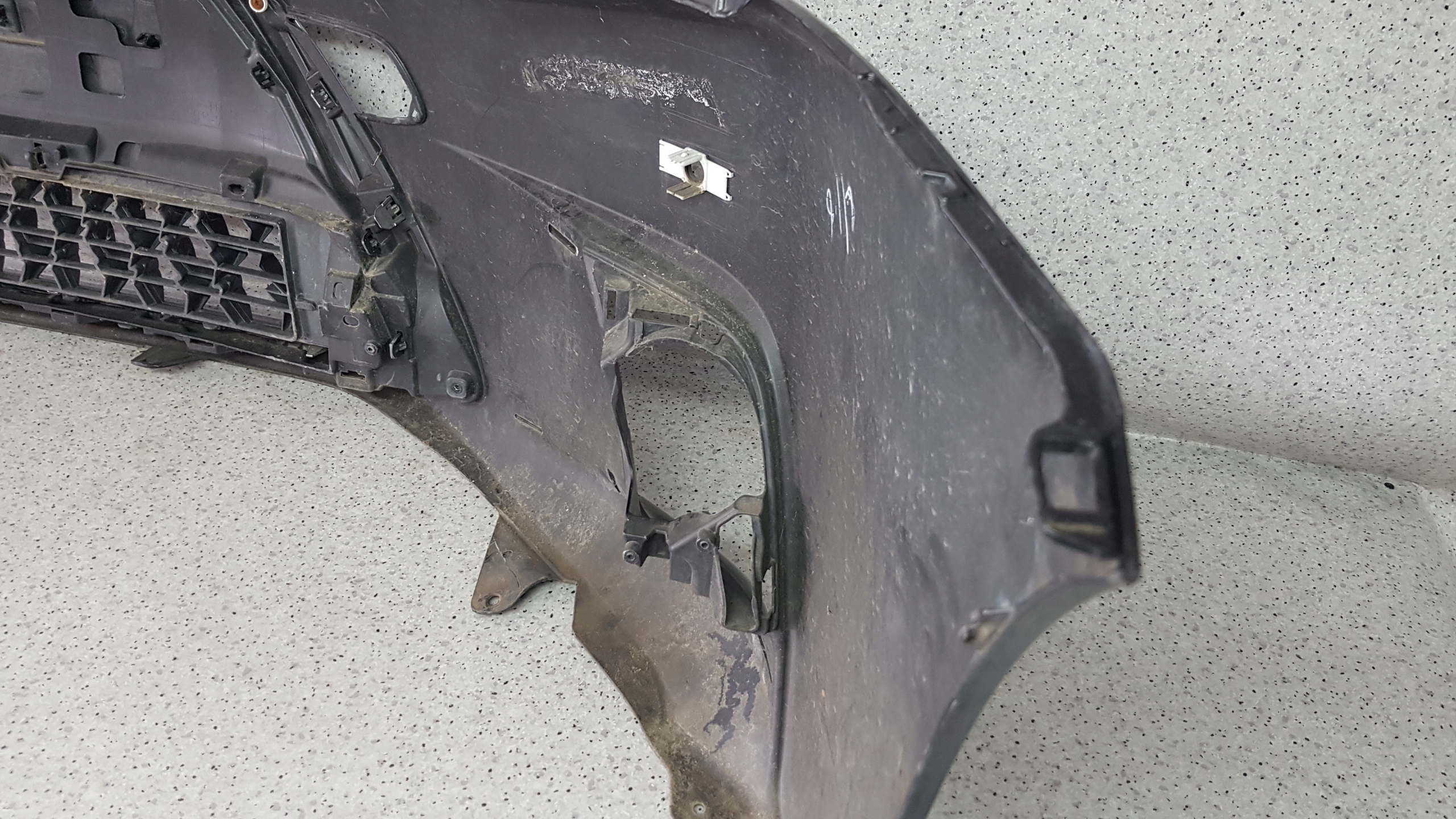 LEXUS CT200 CT 200H LIFT 2017 - bumper front 9954