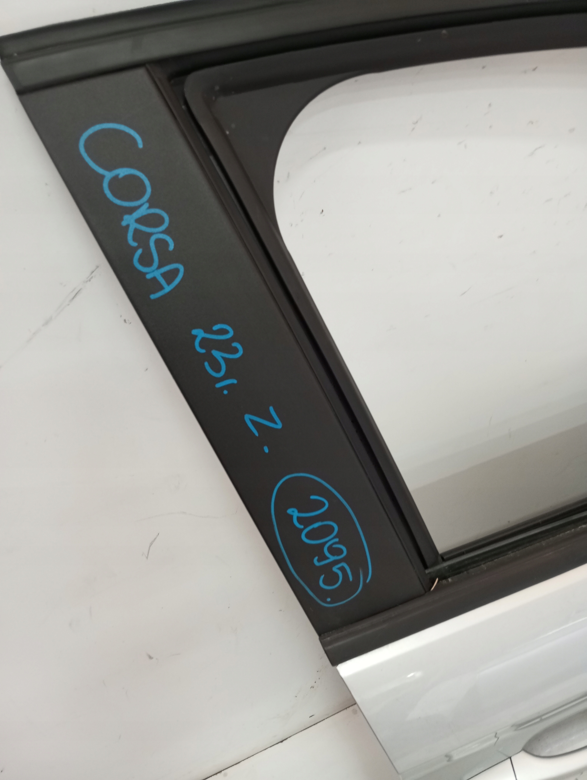 door right front OPEL CORSA F 23R