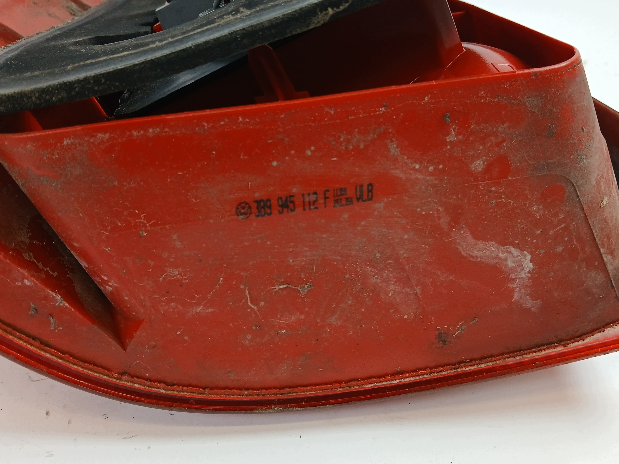 VW PASSAT B5 KOMBI light right rear part