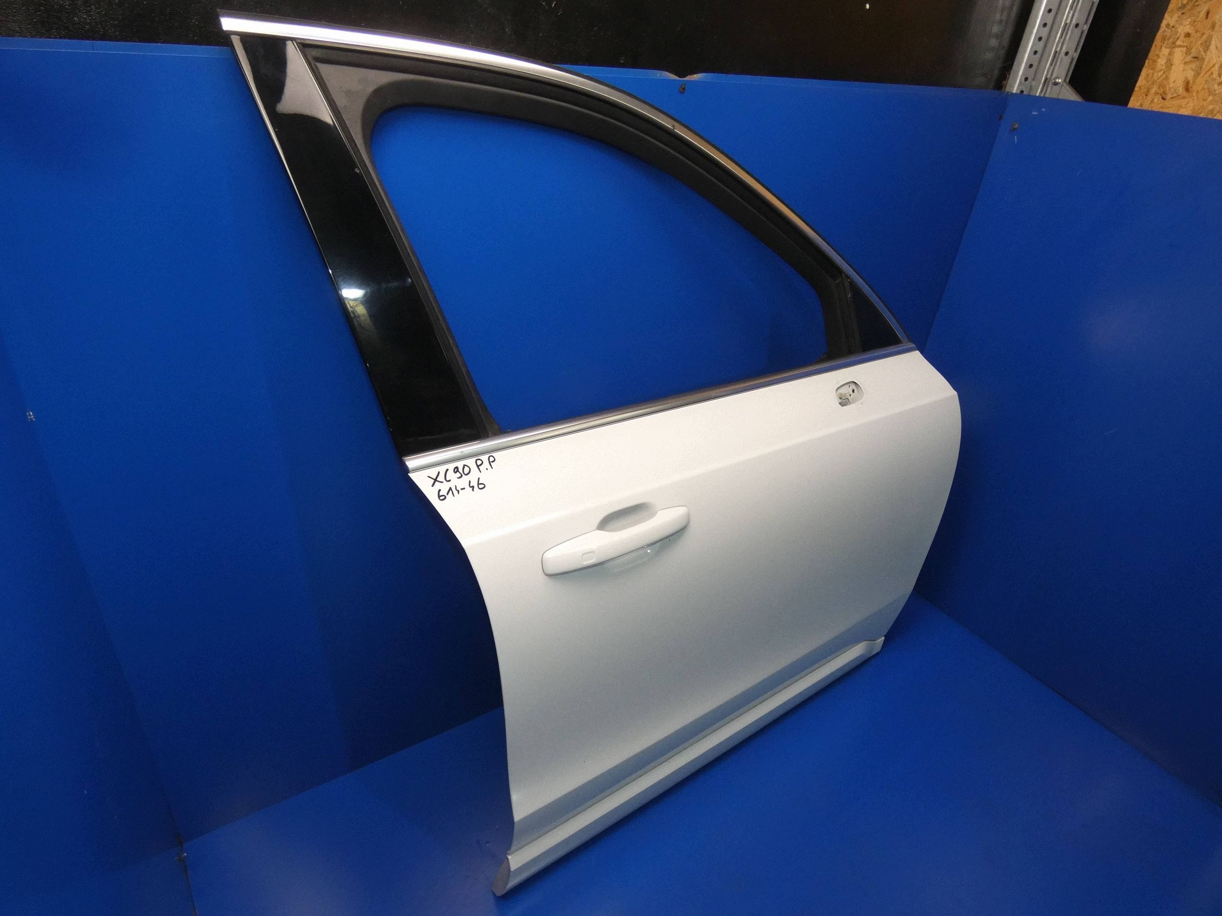 VOLVO XC90 II door right front front 614-46