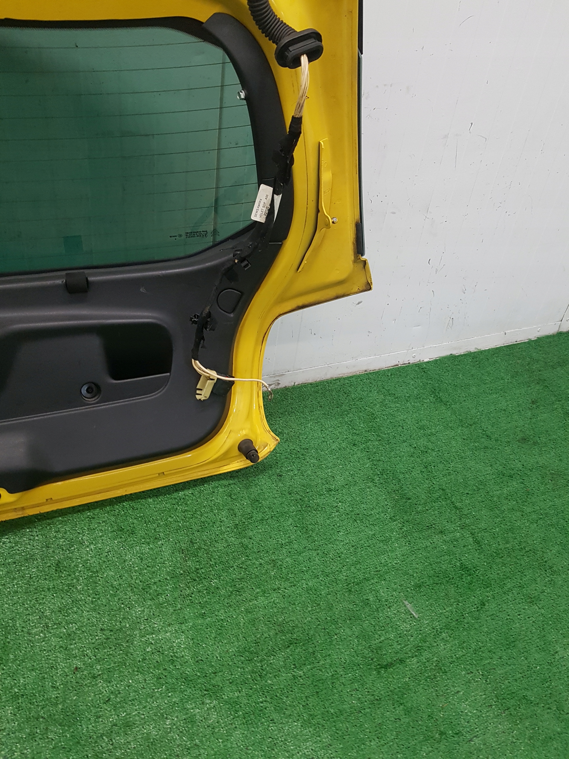 boot doors rear part CITROEN DS-3 KAS 2011