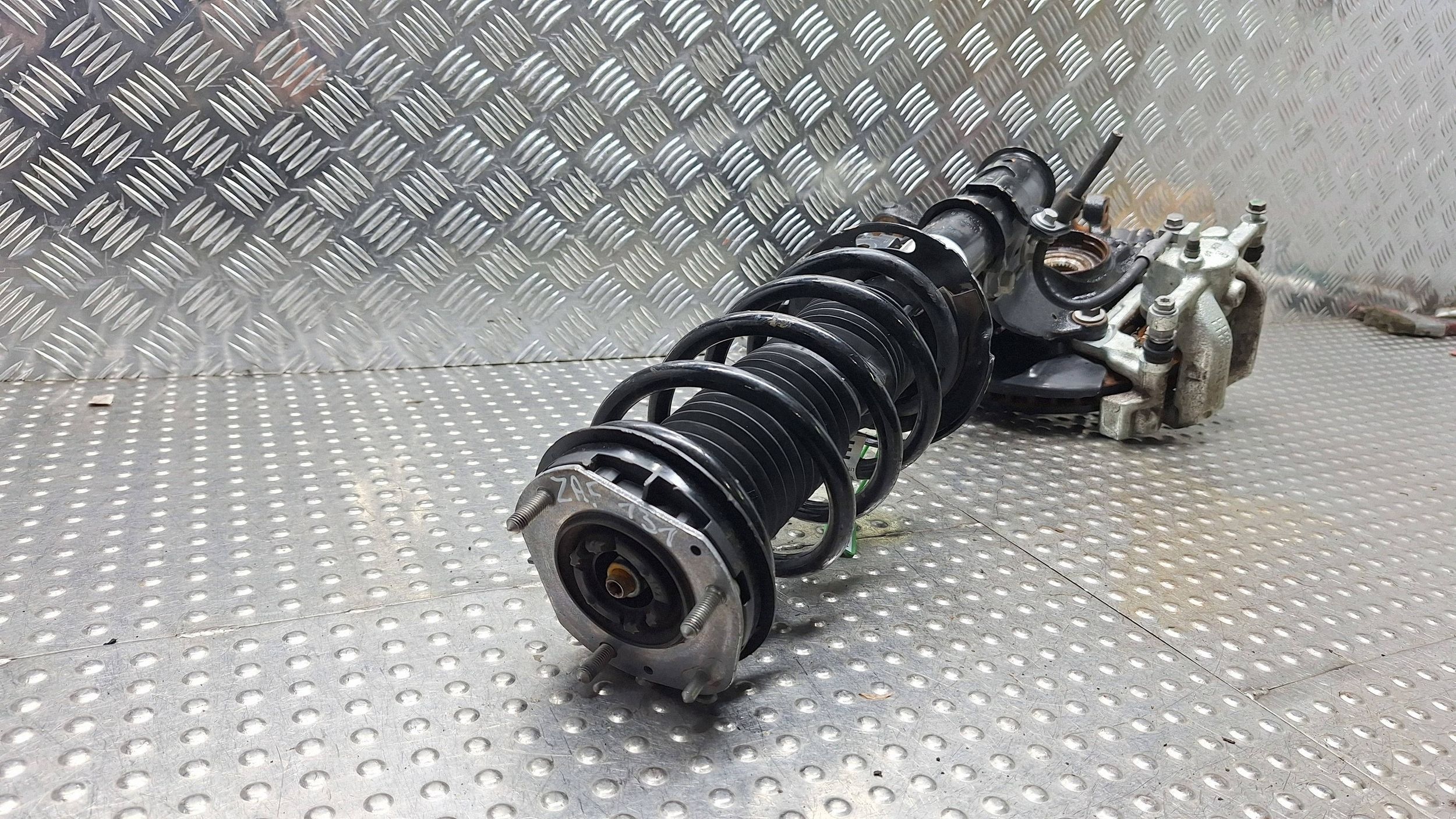 swing shock absorber right front L1TC-3K170-B1A FORD PUMA MK2 1.0 ECOBOOST
