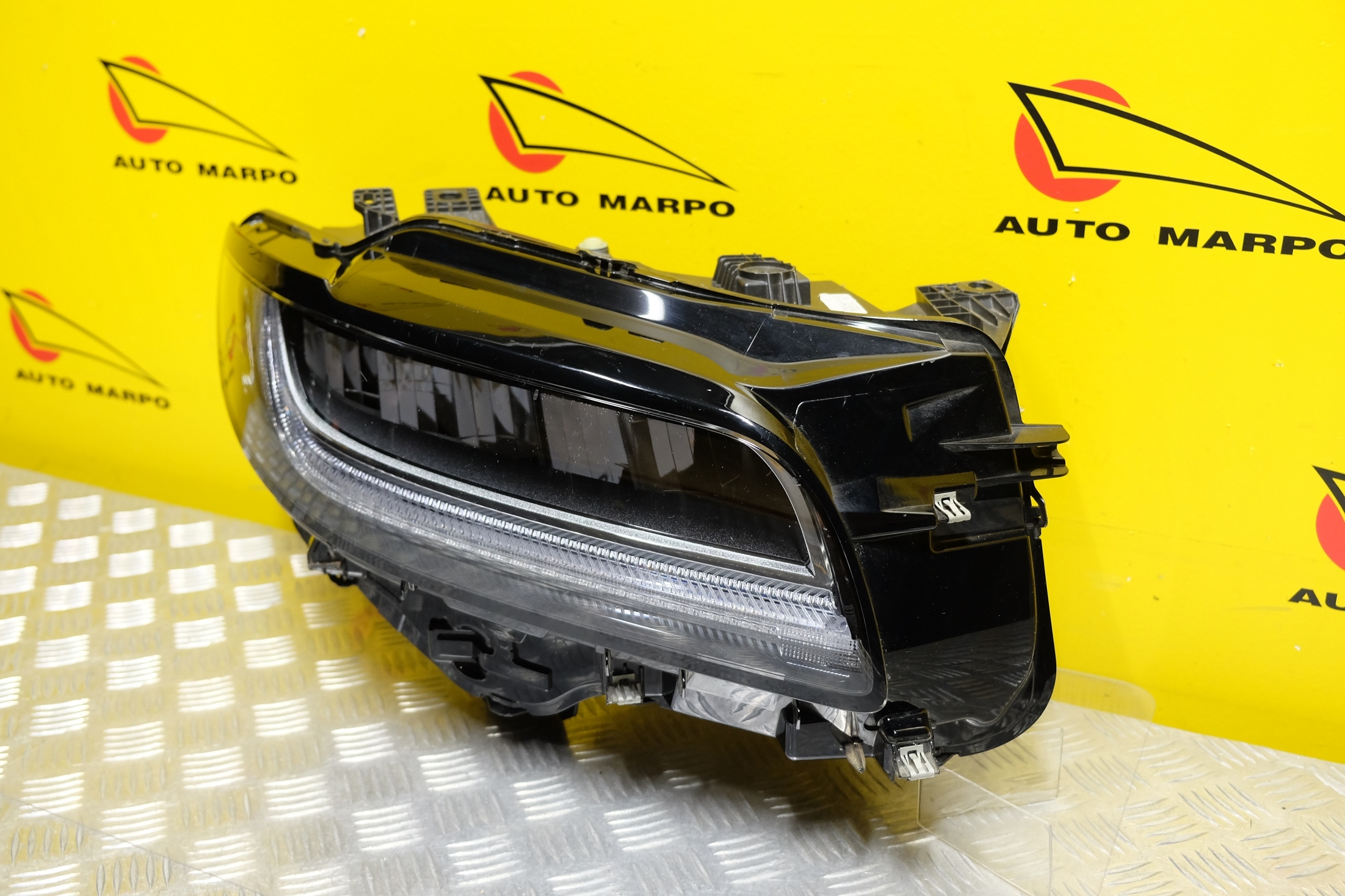 LINCOLN NAUTILUS 2019- REFLEKTOR LAMPA LED R USA Numer katalogowy części NAUTILUS2019-LEDR