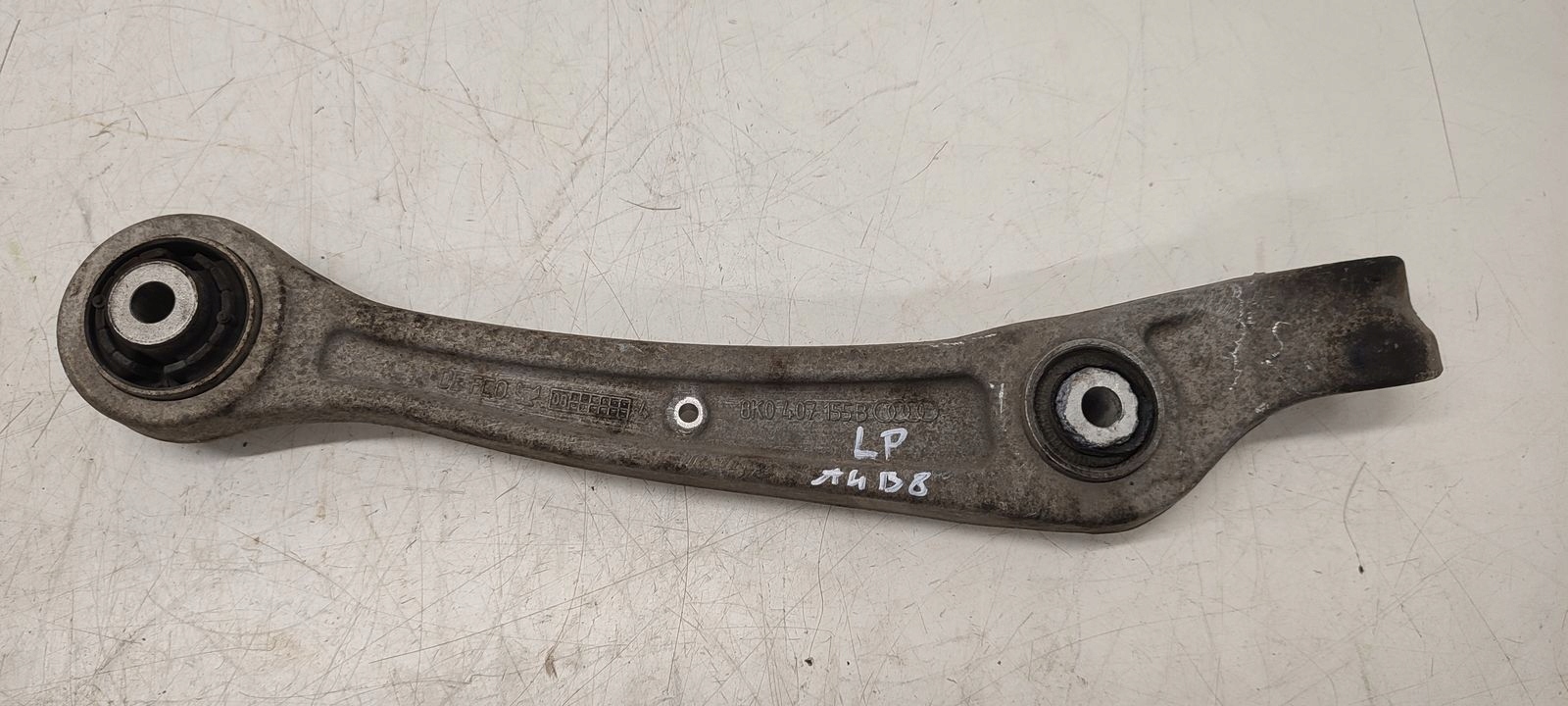 arm front front left Audi A4 B8
