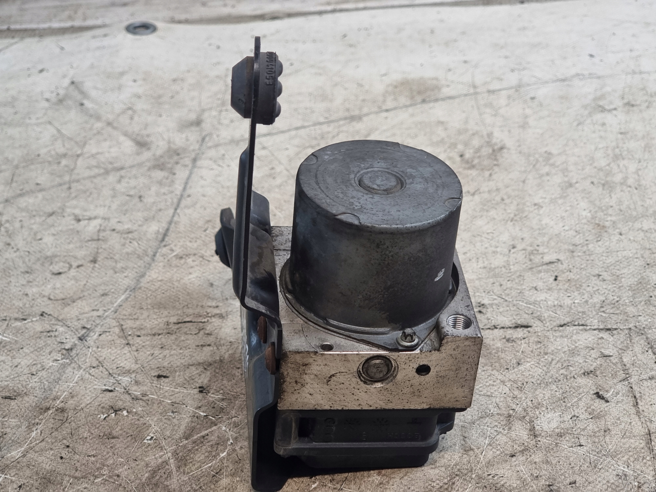 Pompa ABS OE 8200038695 RENAULT MEGANE II 03r