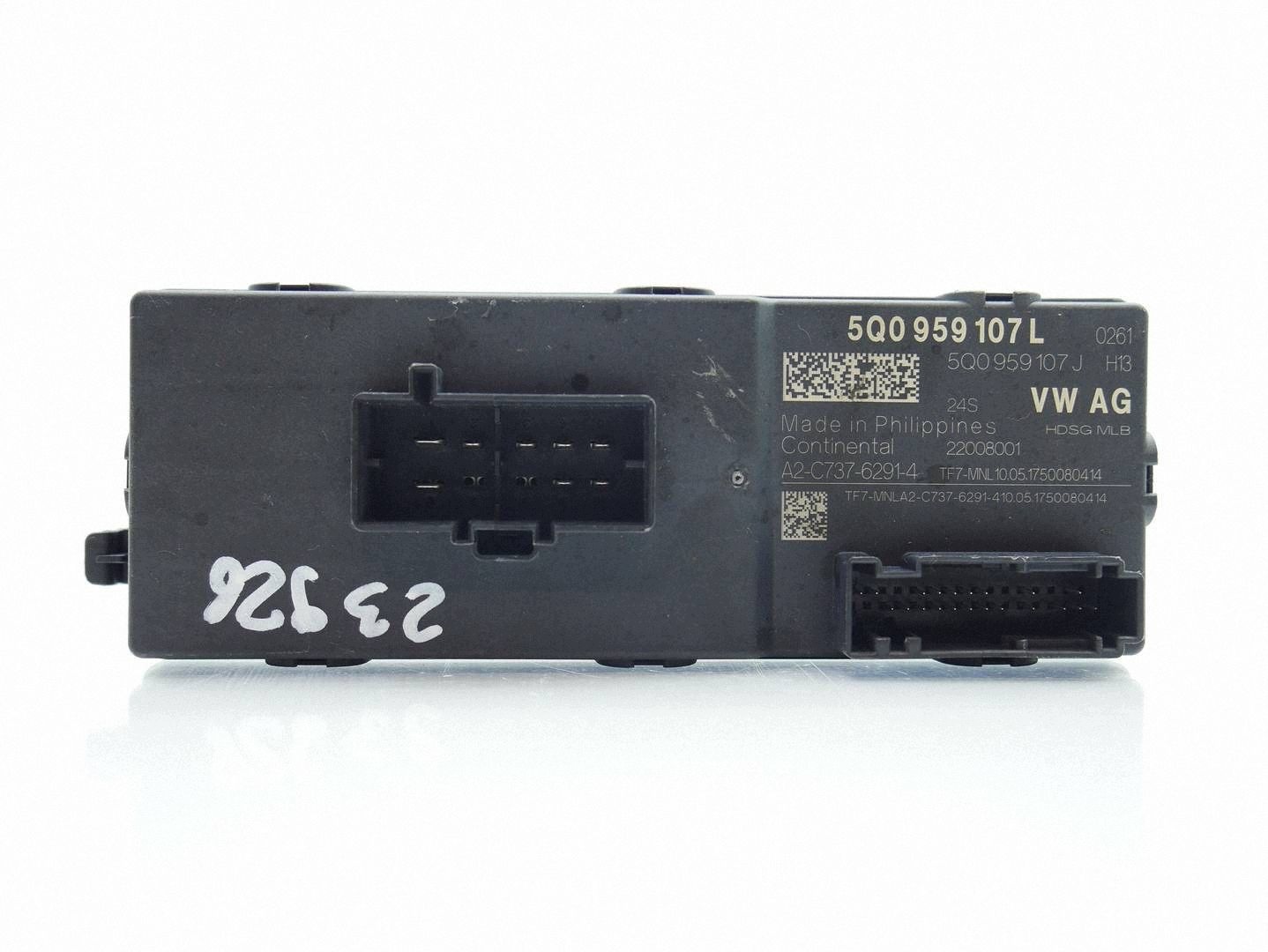 module control unit bonnet boot SKODA SUPERB III 5Q0959107L