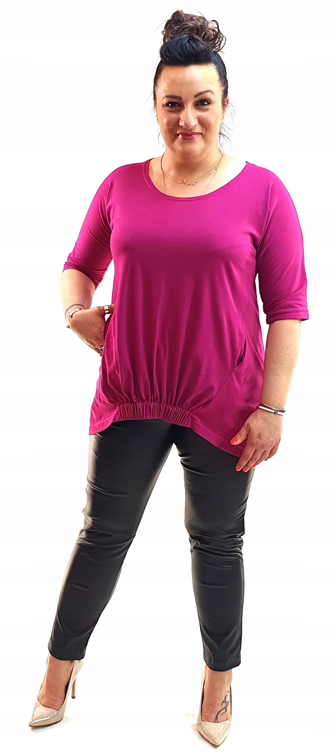 Plus Size. Bluzka - tunika z gumką czarna rozm. 48 Fason luźny