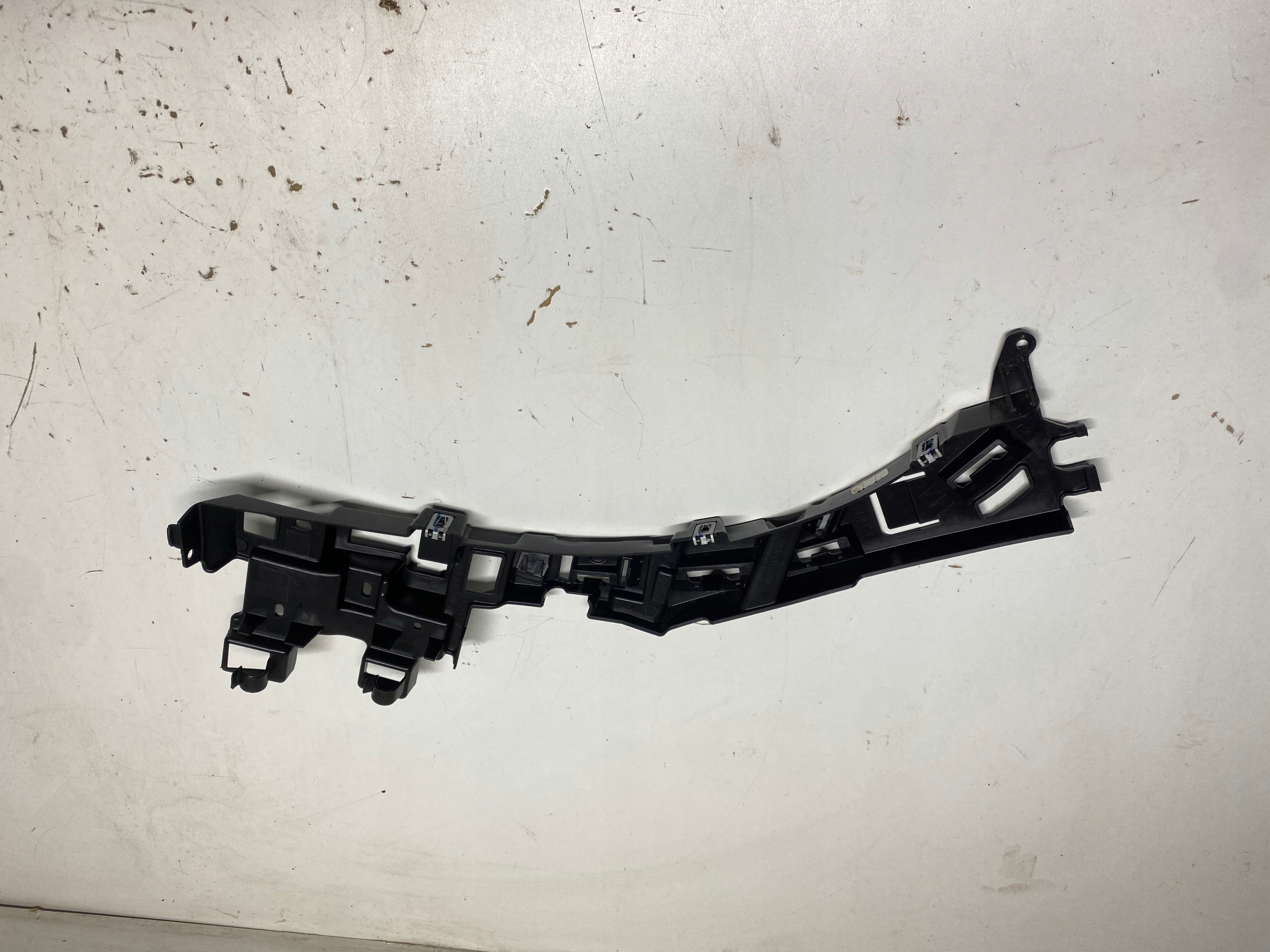 bumper bracket front left PEUGEOT RIFTER 9856007380