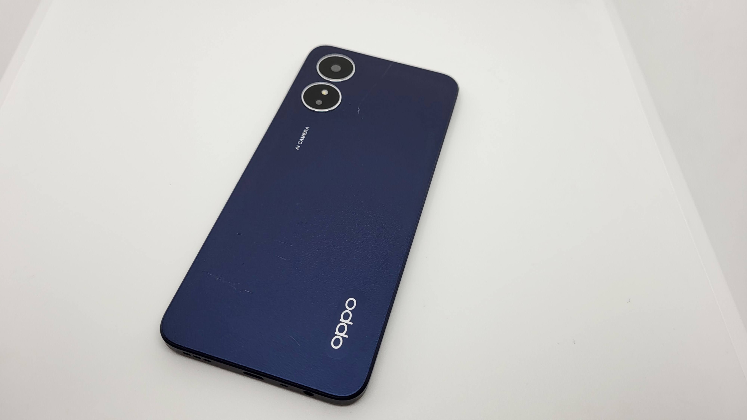 ATRAPA, REPLIKA TELEFONU OPPO A17